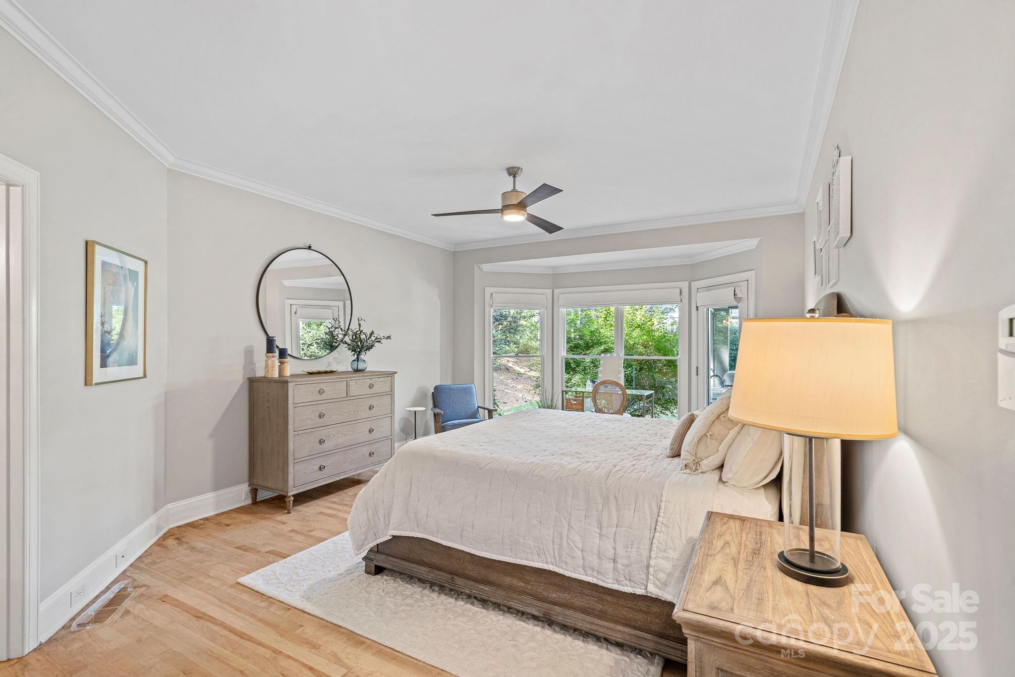 The Peninsula - Residential