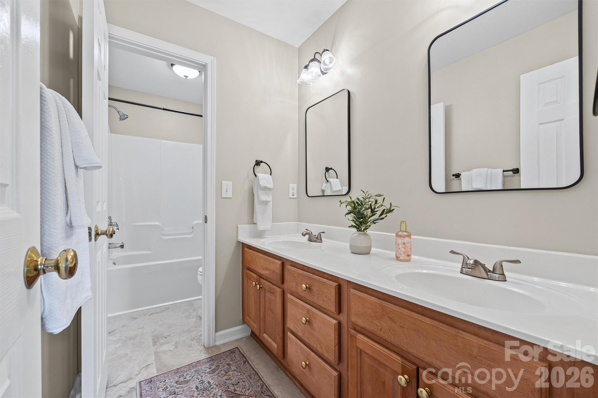 Autumn Cove At Lake Wylie - Residential