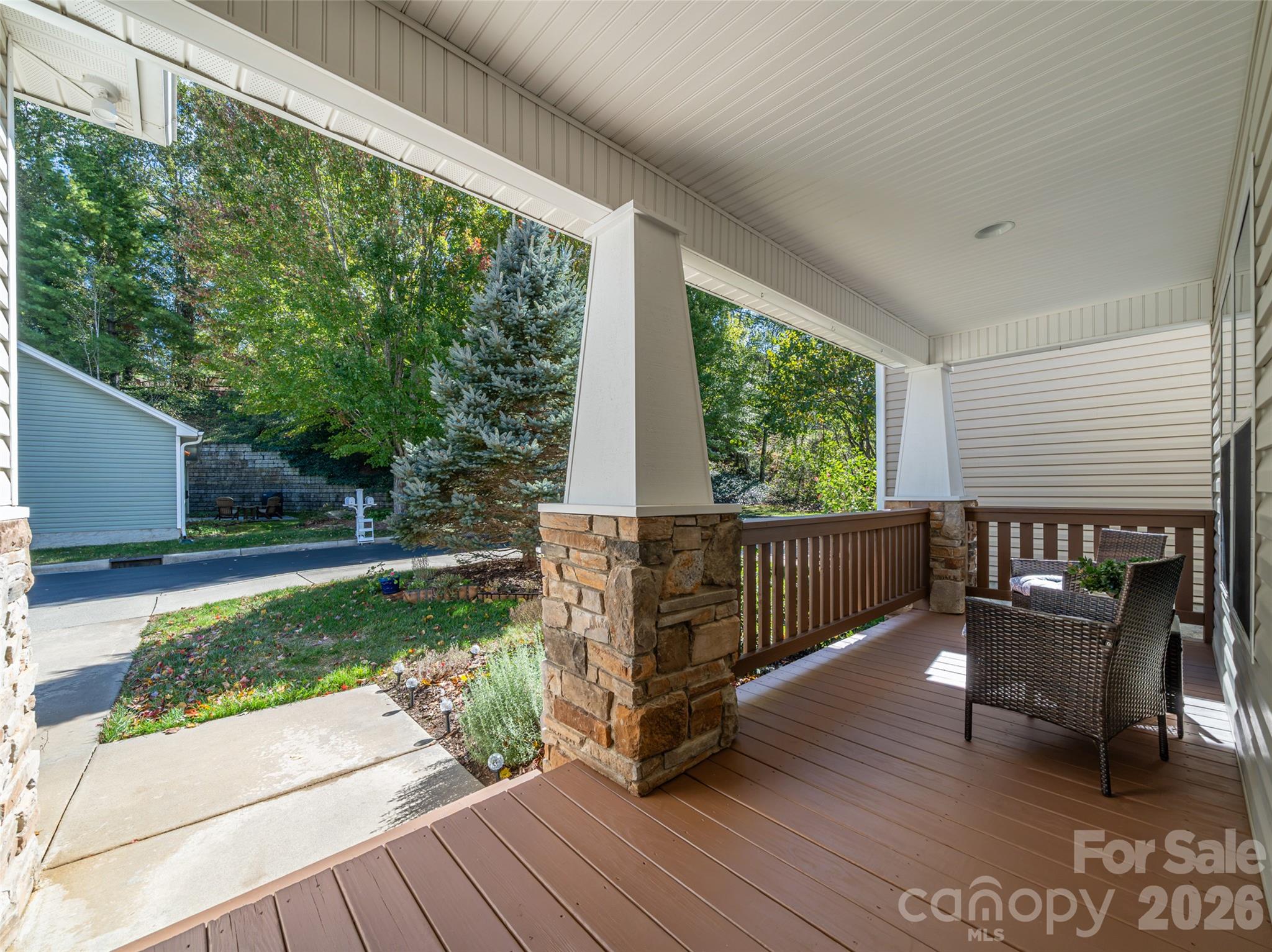 23 Prairie Path