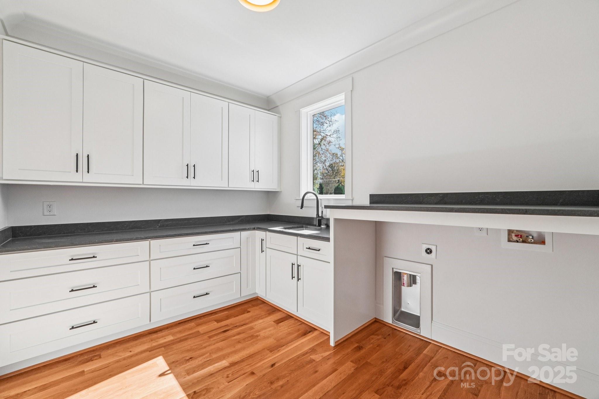 Lansdowne - Residential