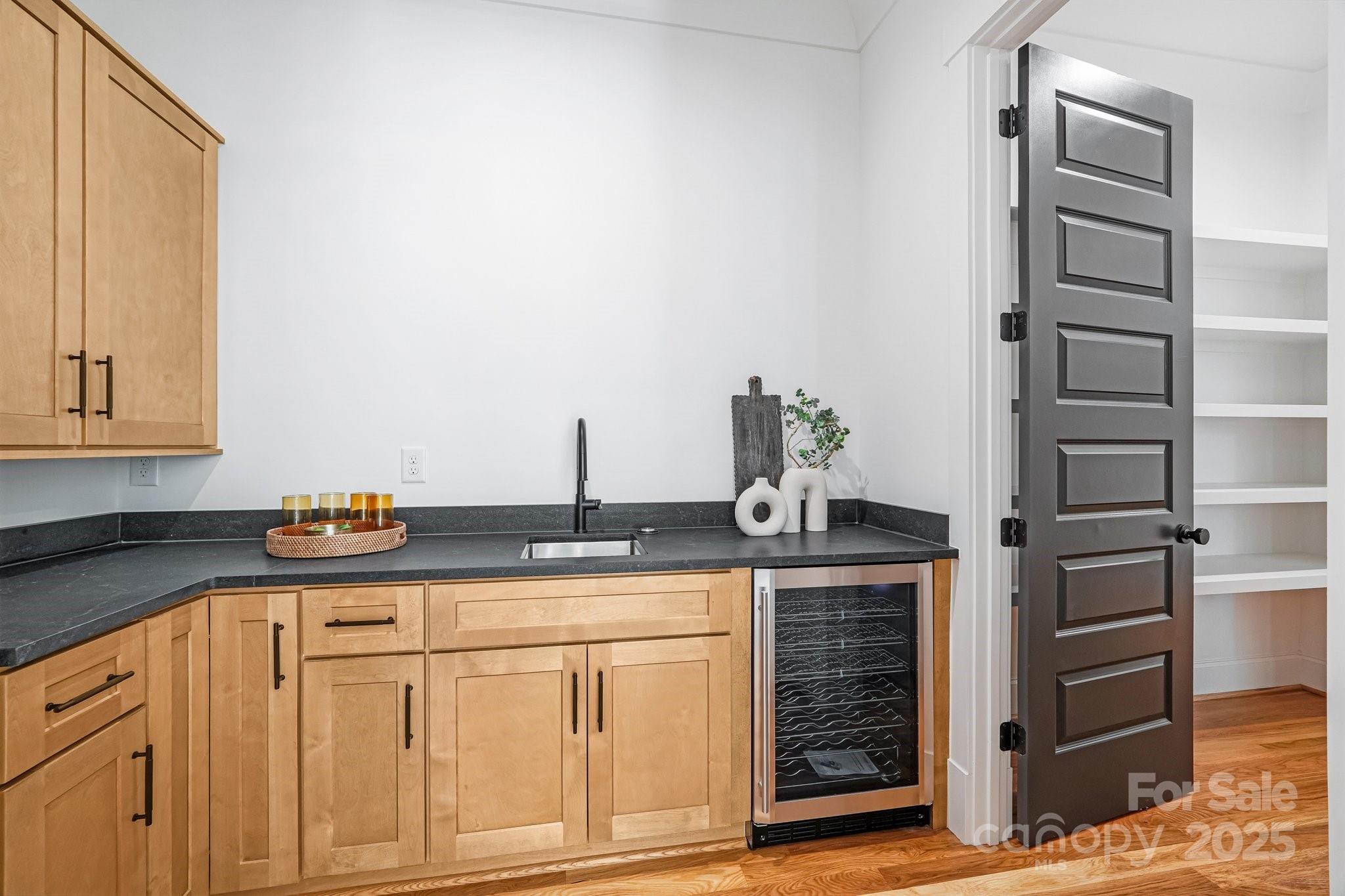 Lansdowne - Residential