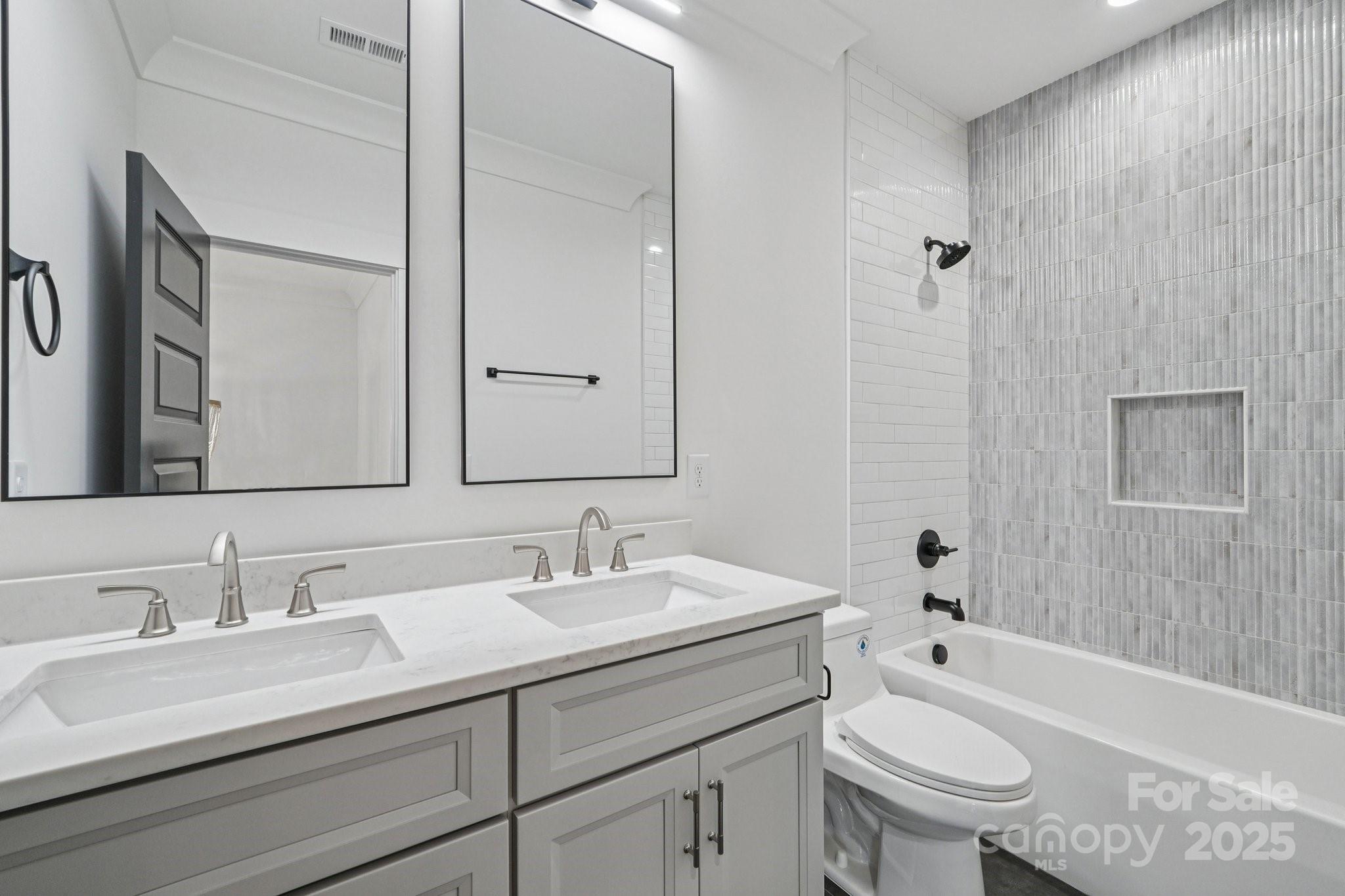 Lansdowne - Residential