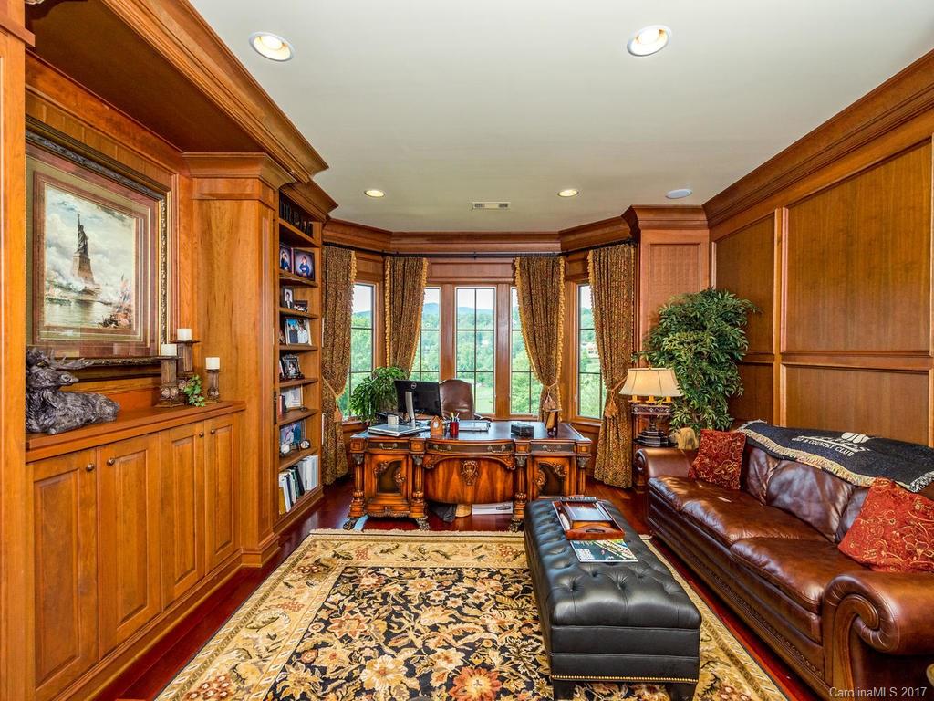 The Cliffs at Walnut Cove - Residential