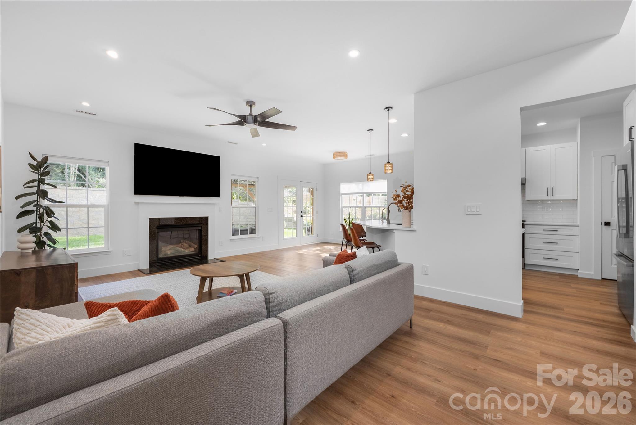 20315 Southshore Drive