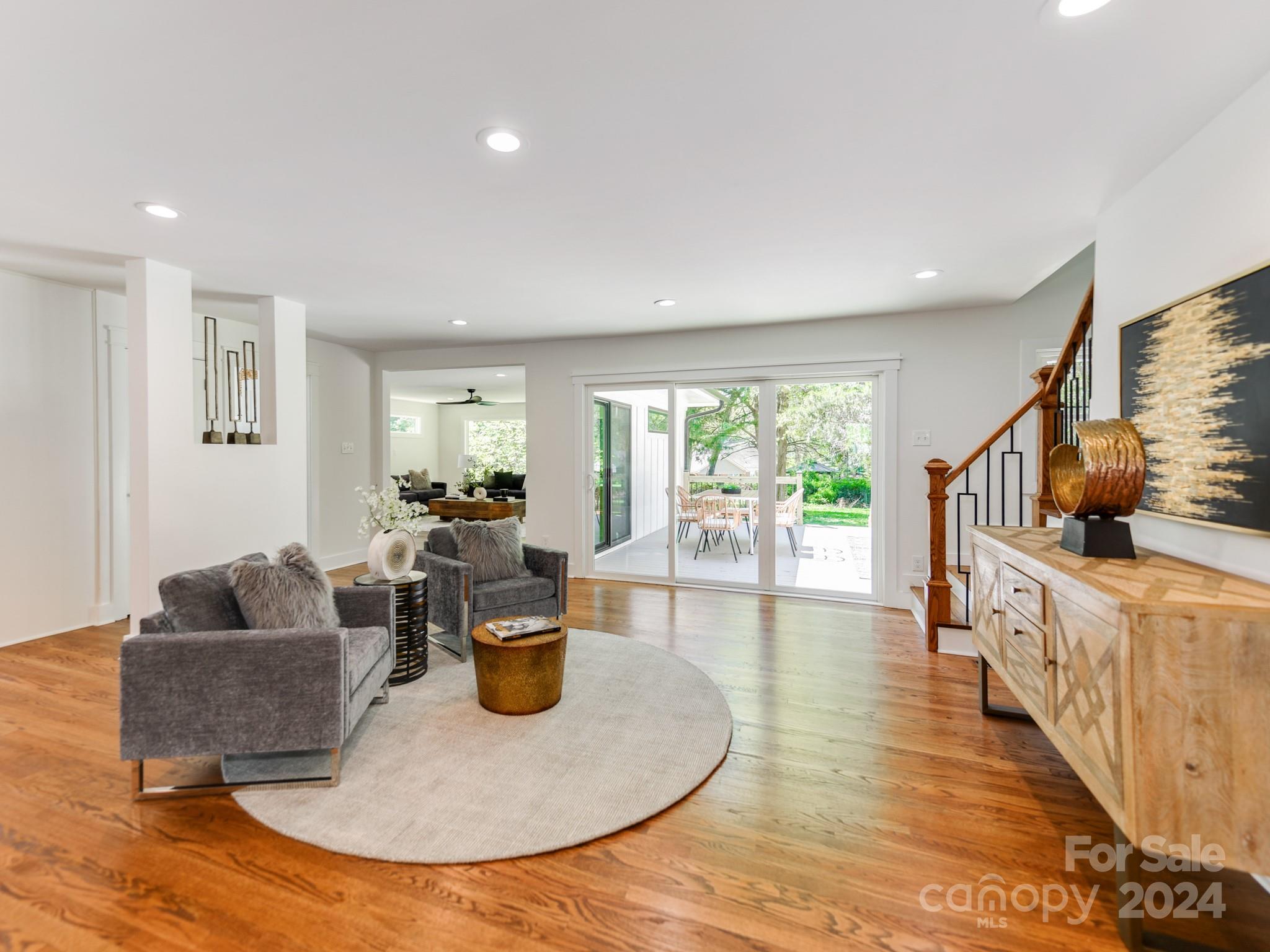 Lansdowne - Residential