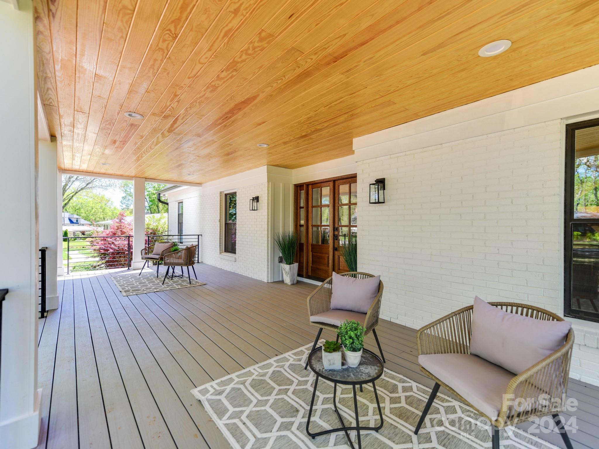 Lansdowne - Residential