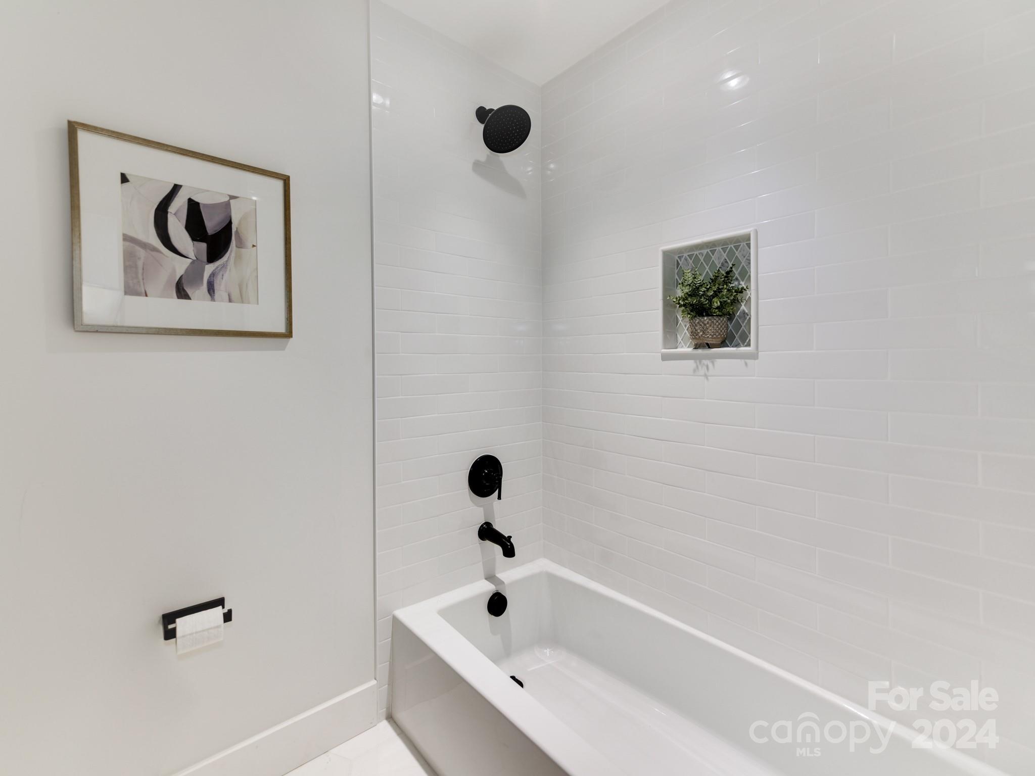 Lansdowne - Residential