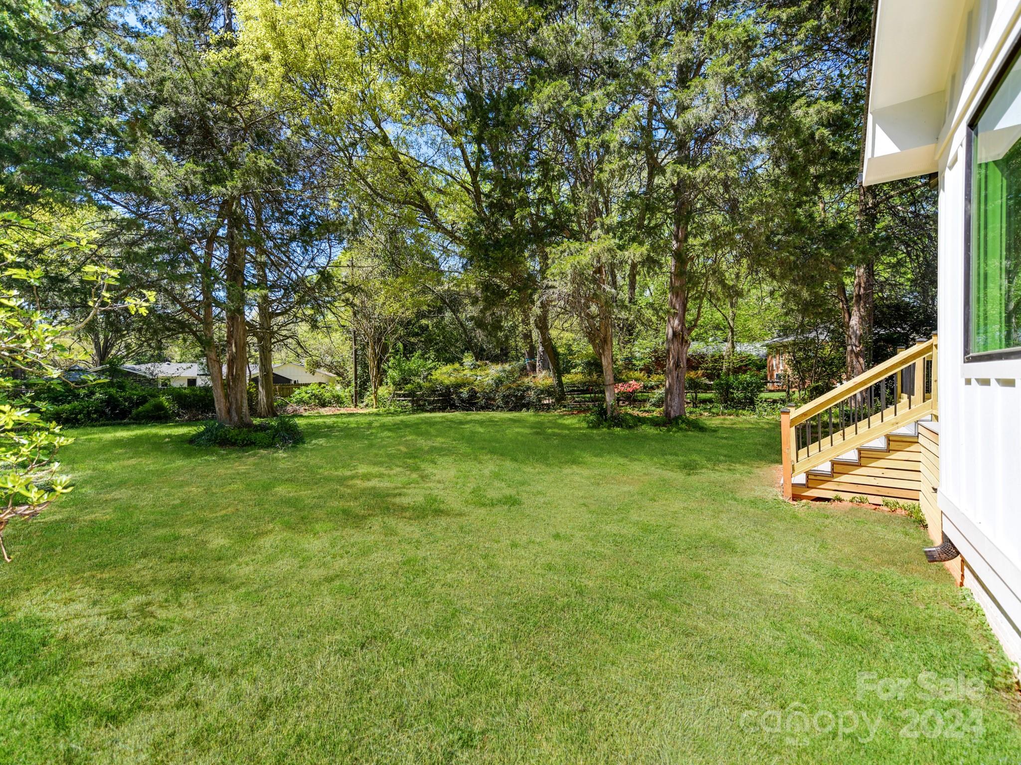 Lansdowne - Residential