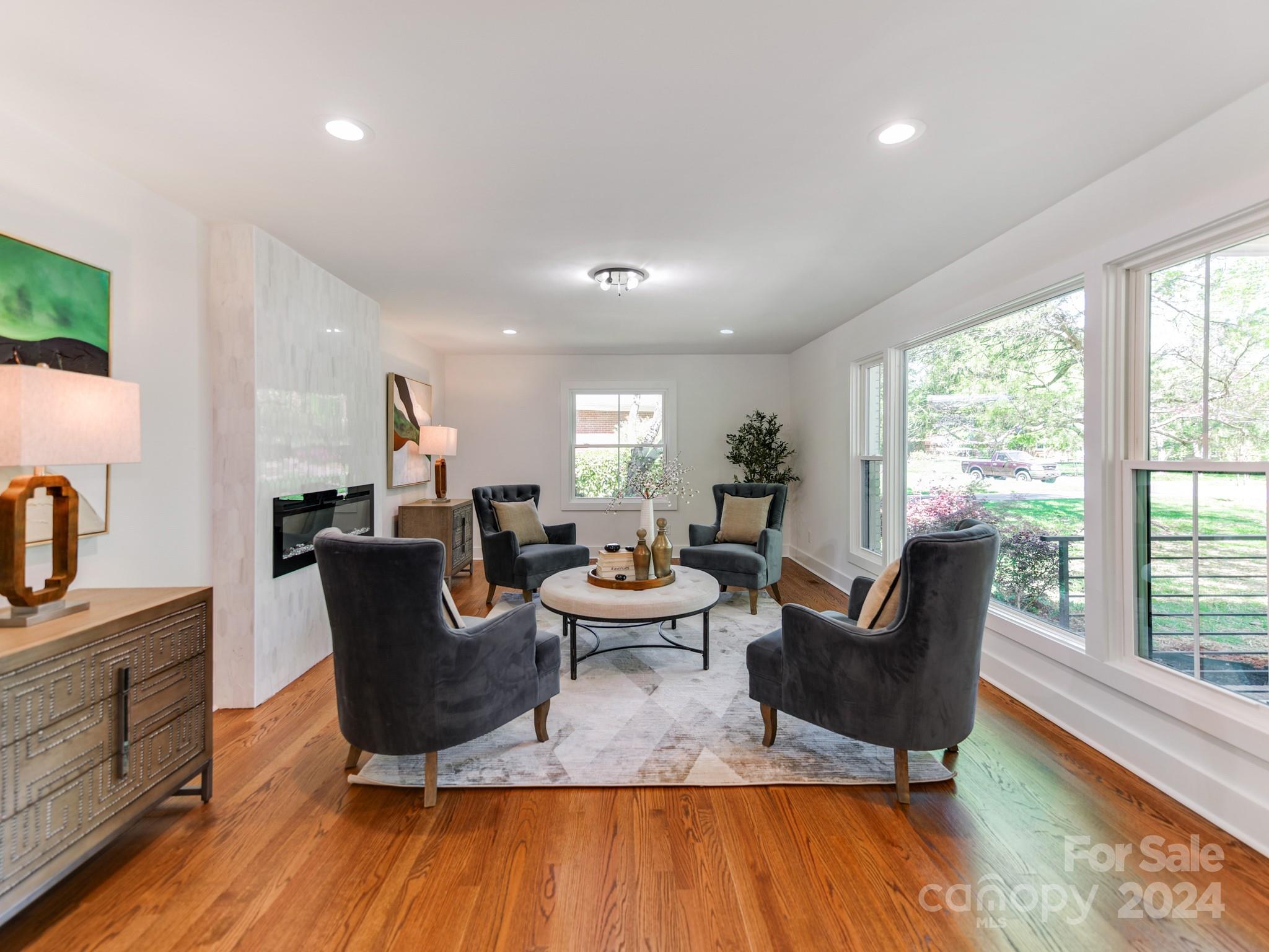 Lansdowne - Residential