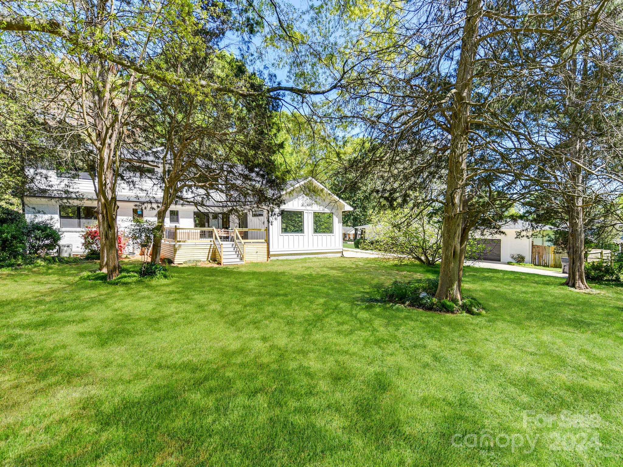 Lansdowne - Residential