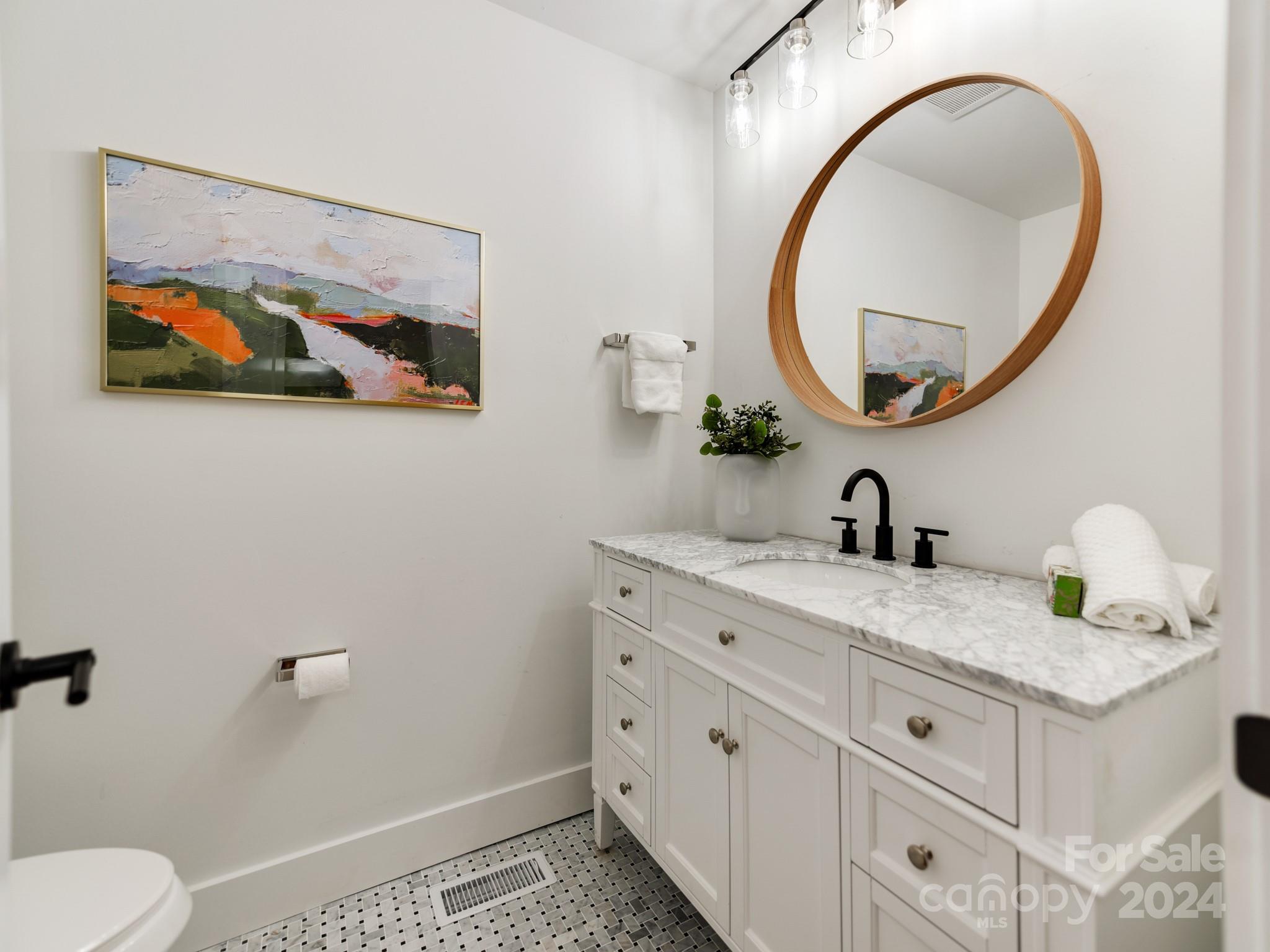 Lansdowne - Residential