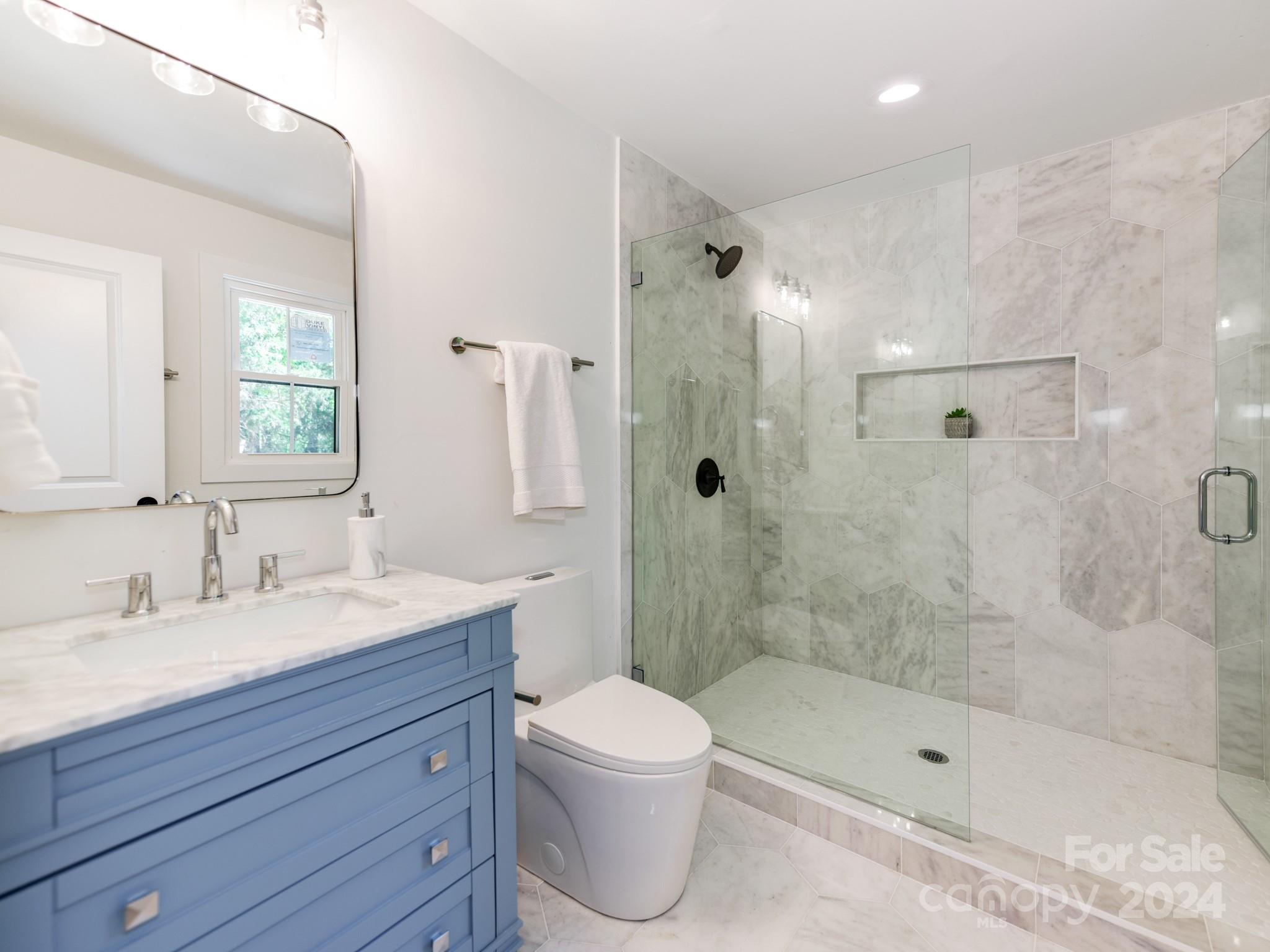 Lansdowne - Residential