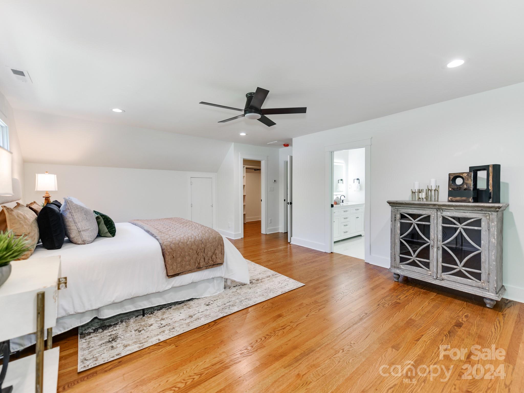 Lansdowne - Residential