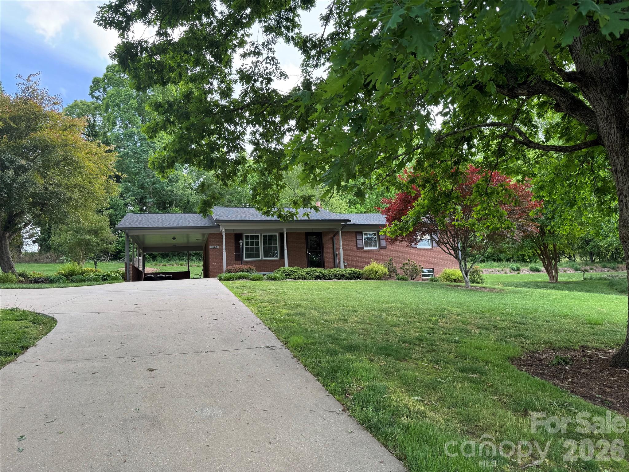 1802 Hopewell Road