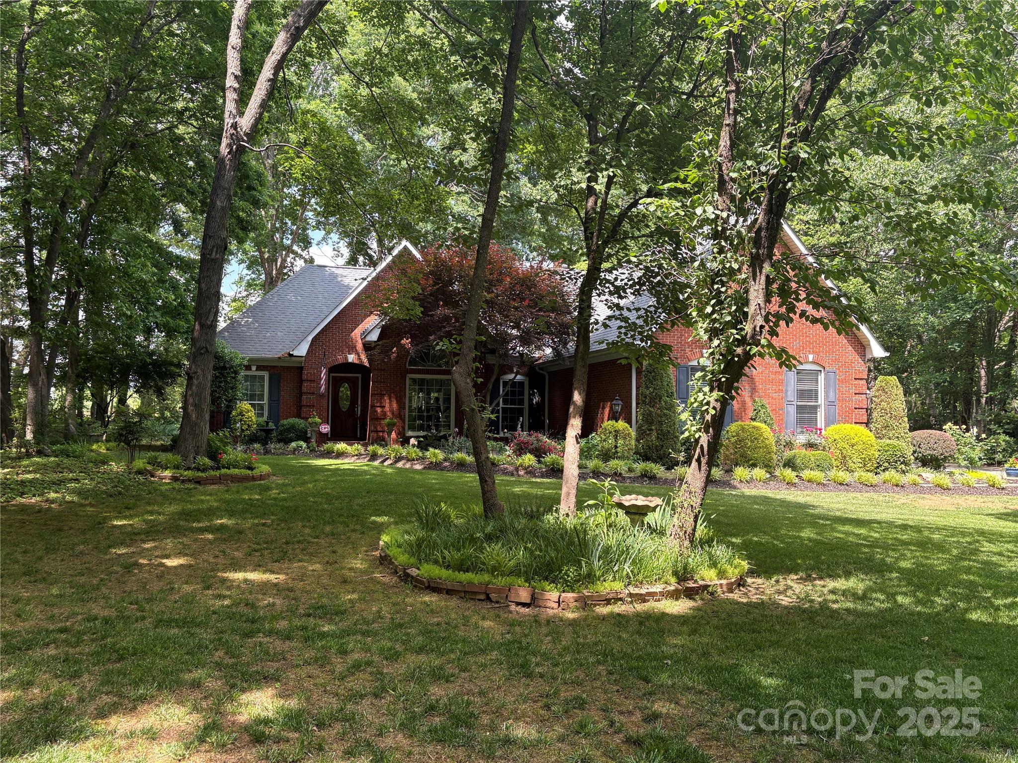 5208 Black Oak Lane
