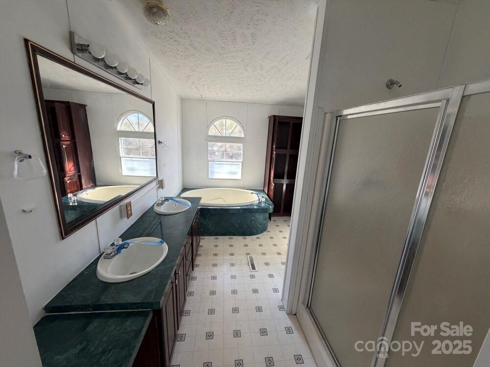 Annie Trace - Residential