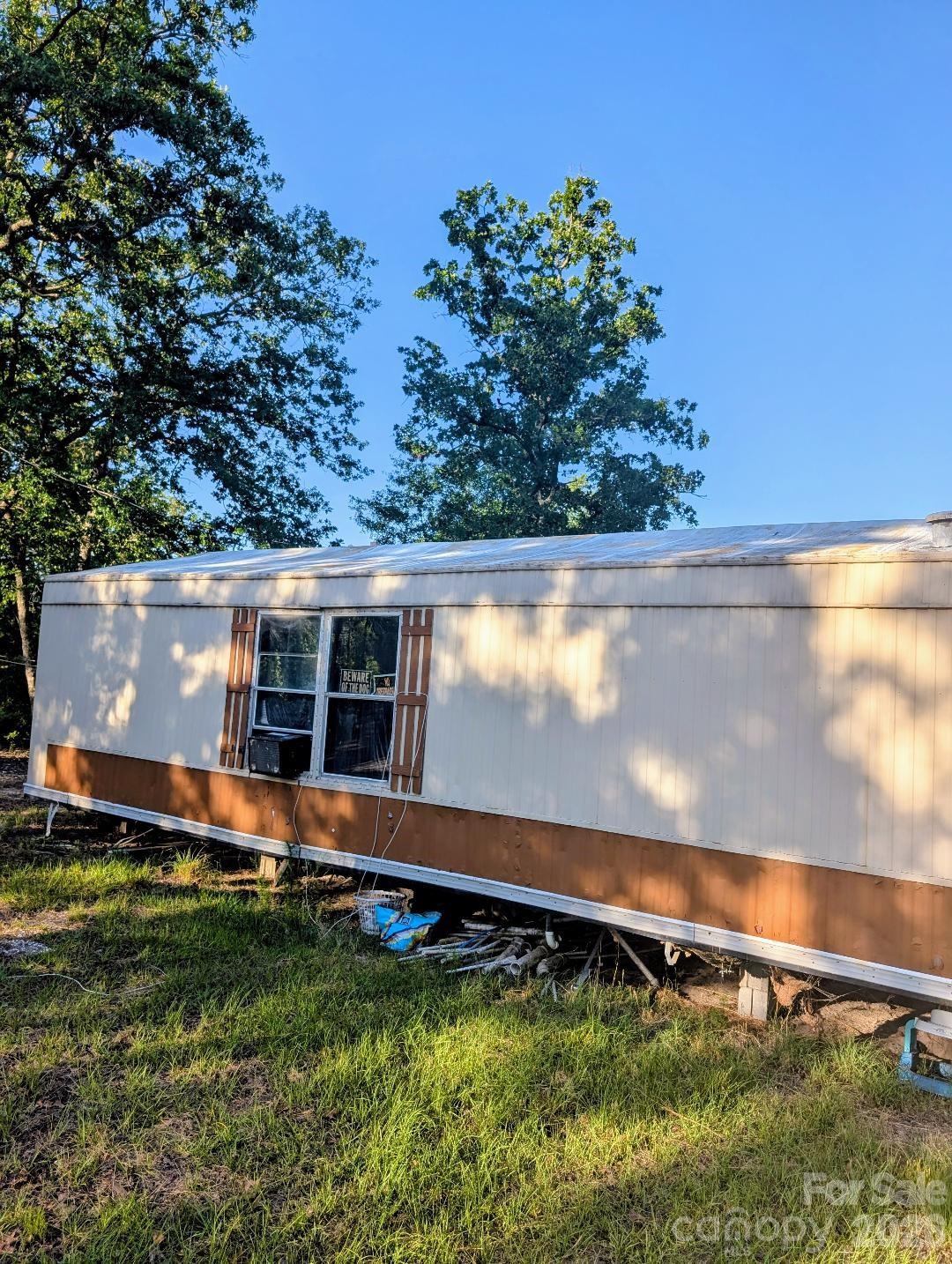 3328 Love Road