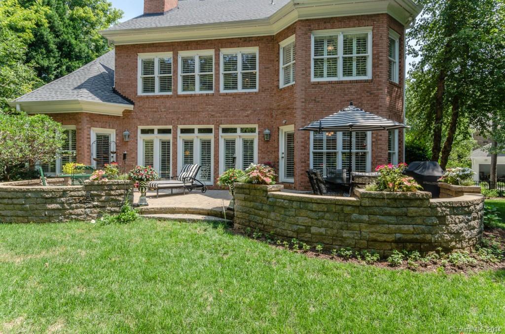 The Peninsula - Residential