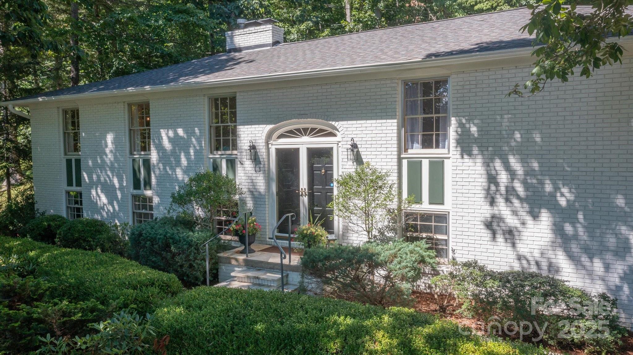 78 Sleepy Hollow Drive