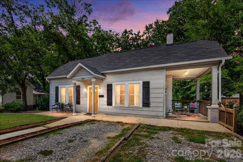 Photo of 320 E 3rd Avenue, Gastonia, NC 28054 (MLS # 4391503)