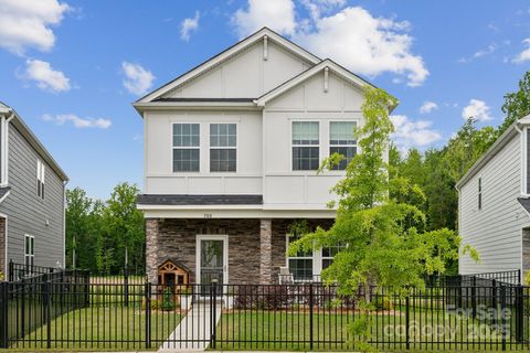 500 Cedar Knoll Circle Pineville NC 28134