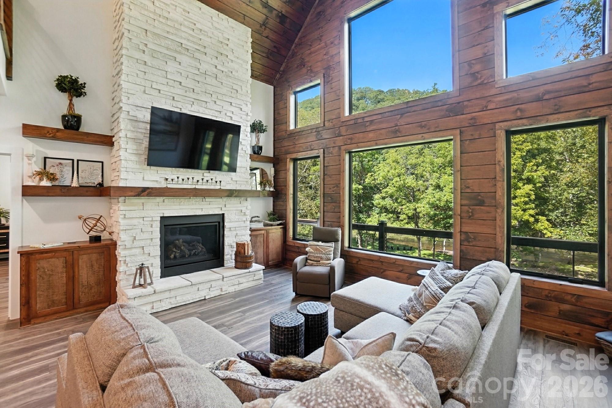 Riverside Estates - Residential