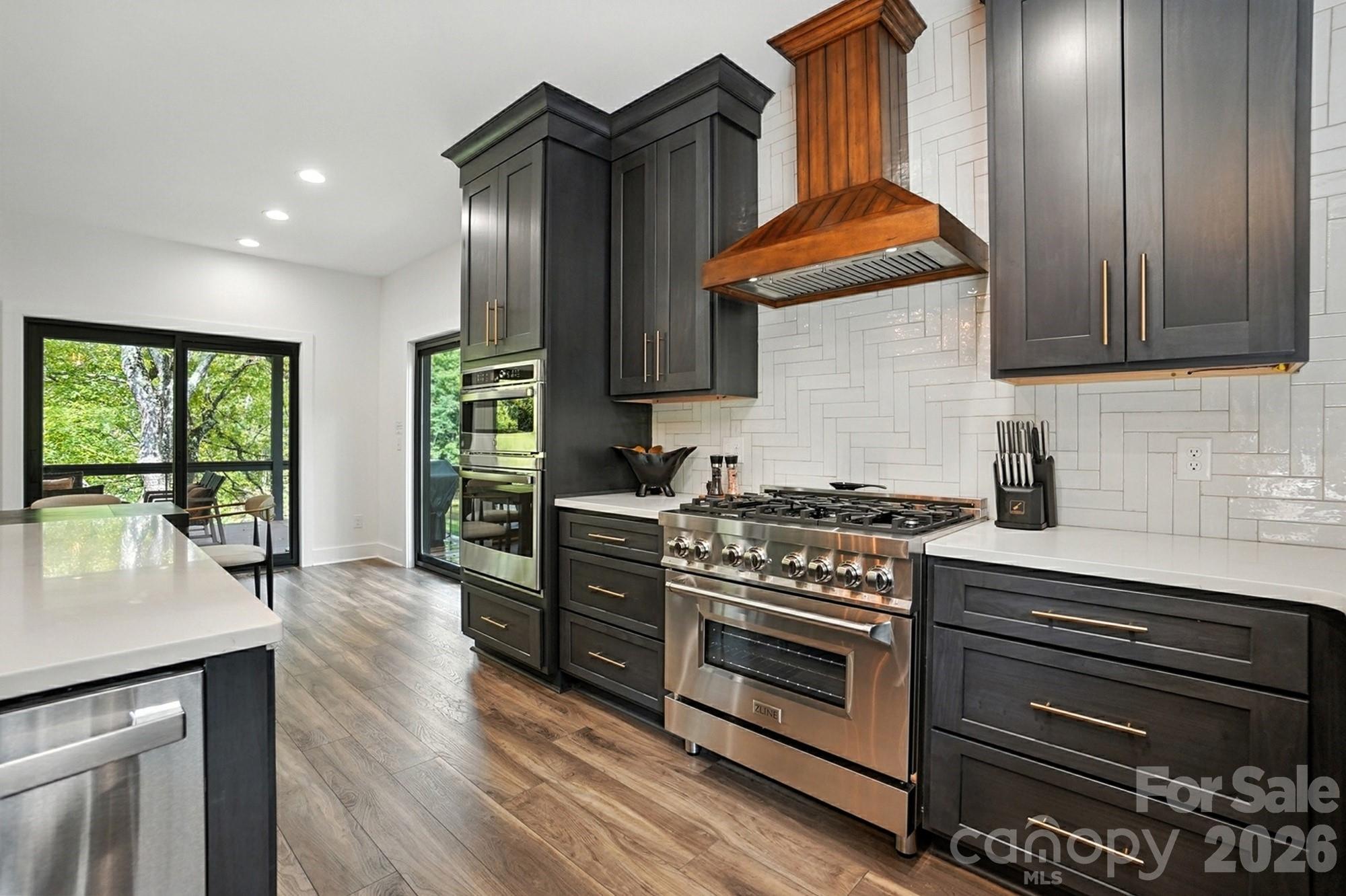 Riverside Estates - Residential