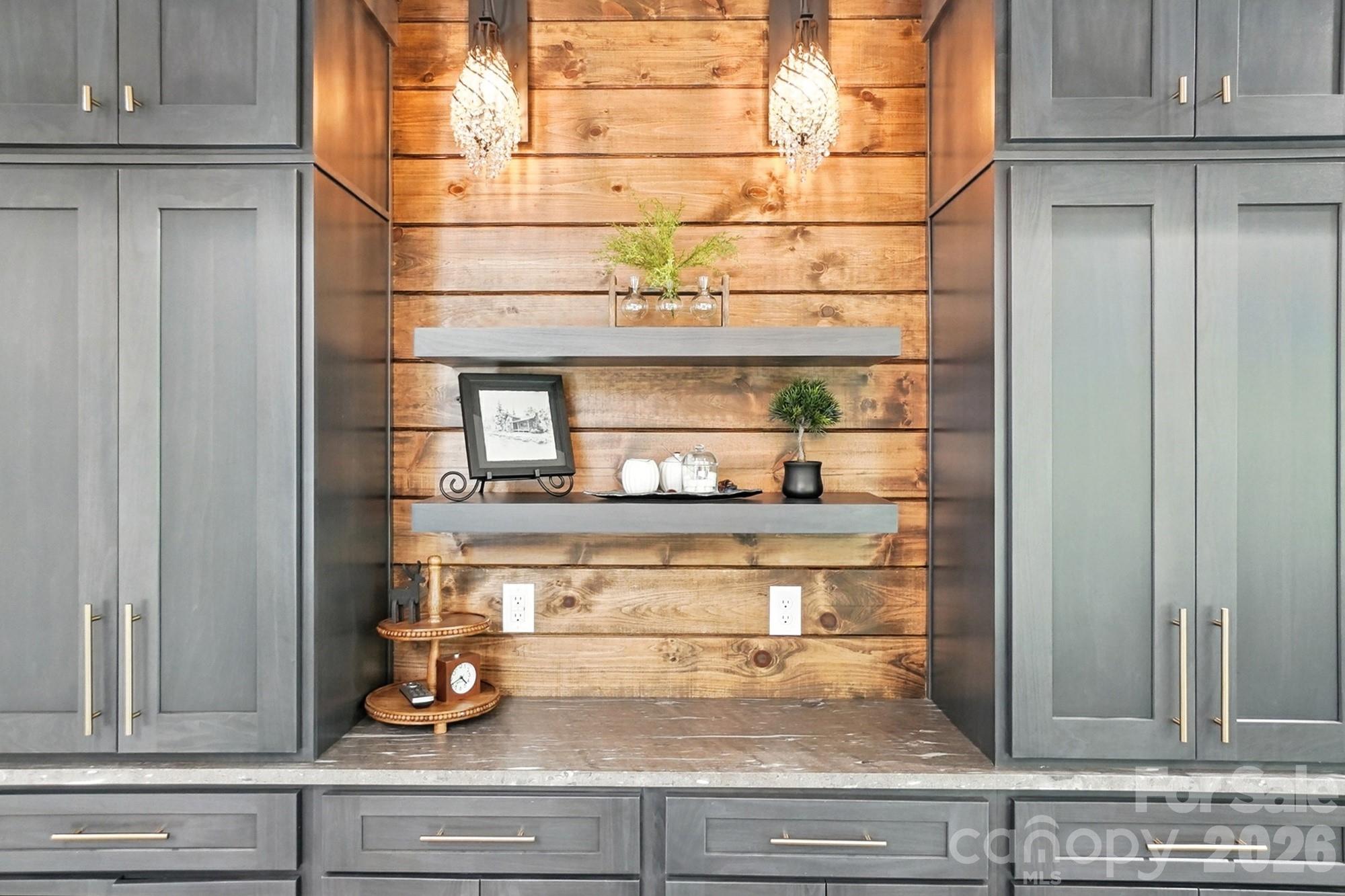 Riverside Estates - Residential