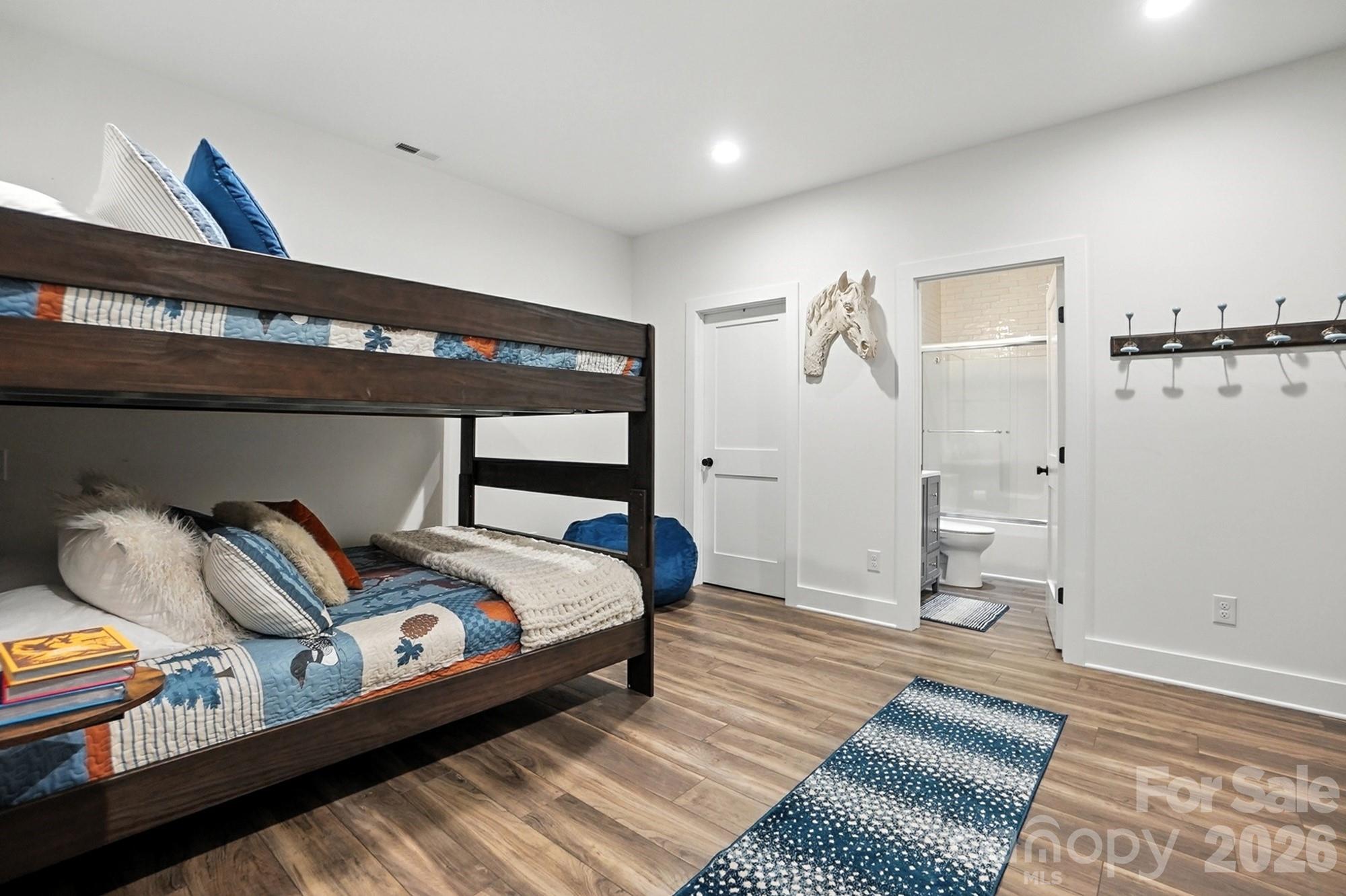 Riverside Estates - Residential