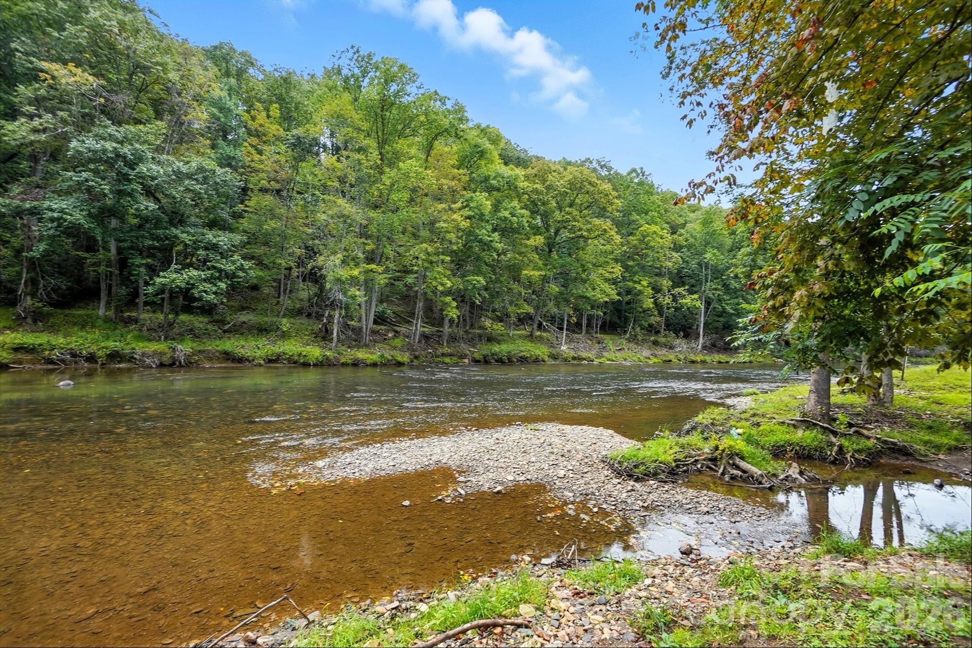 Riverside Estates - Residential