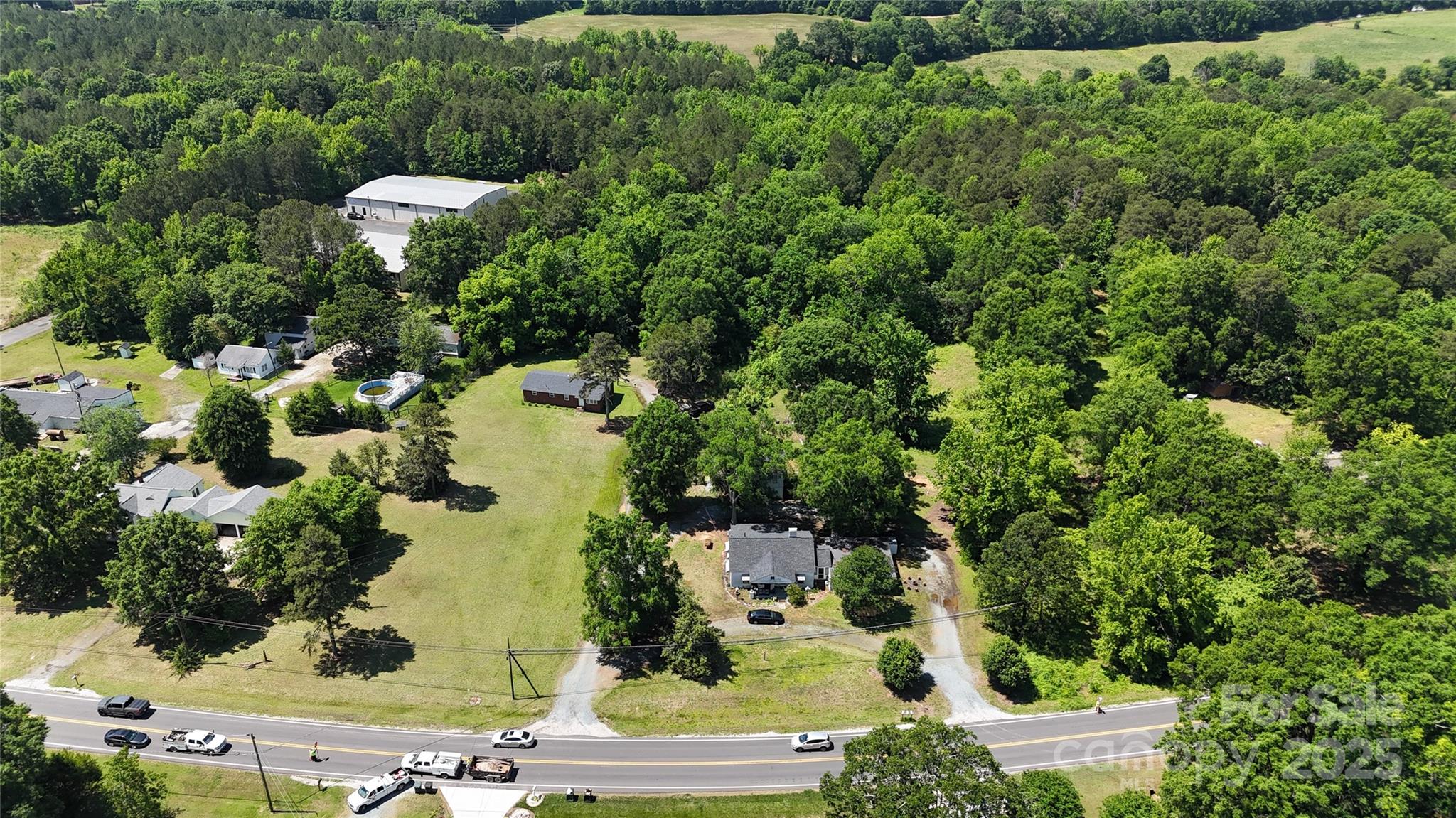 3211 Old Charlotte Highway