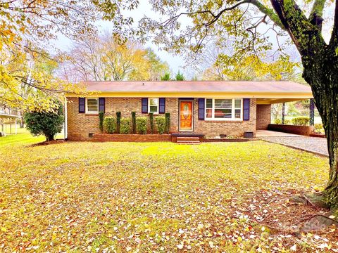 A home in Hickory