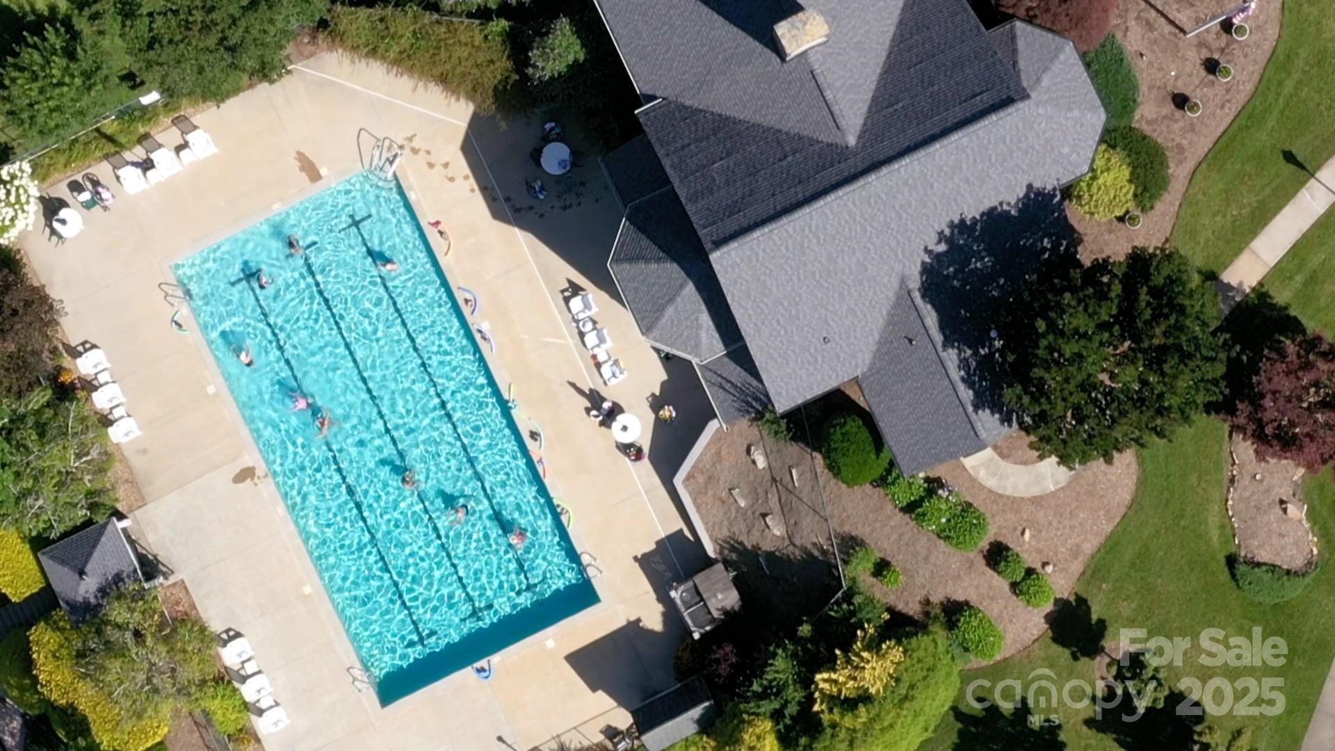 Deerlake Village - Land