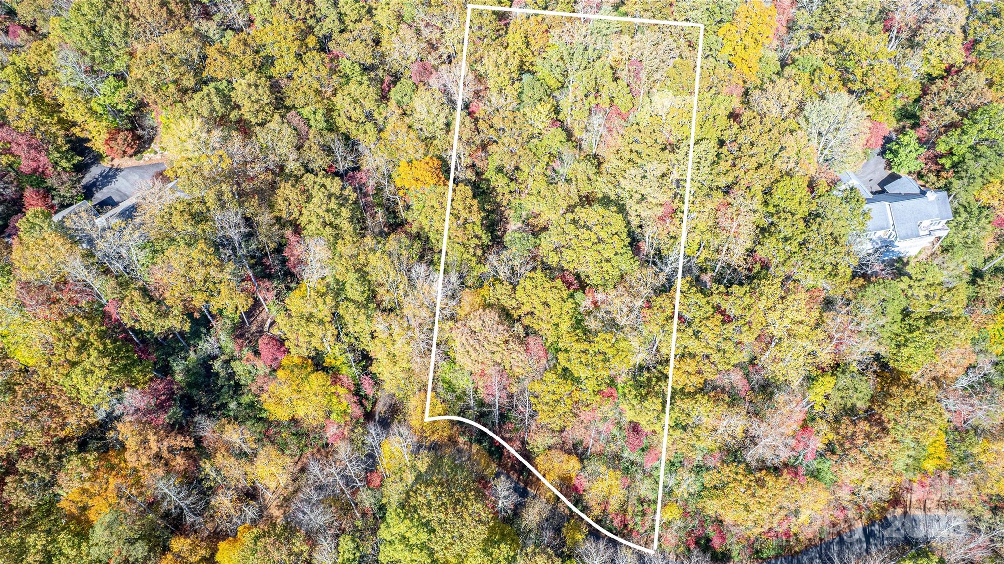 Deerlake Village - Land