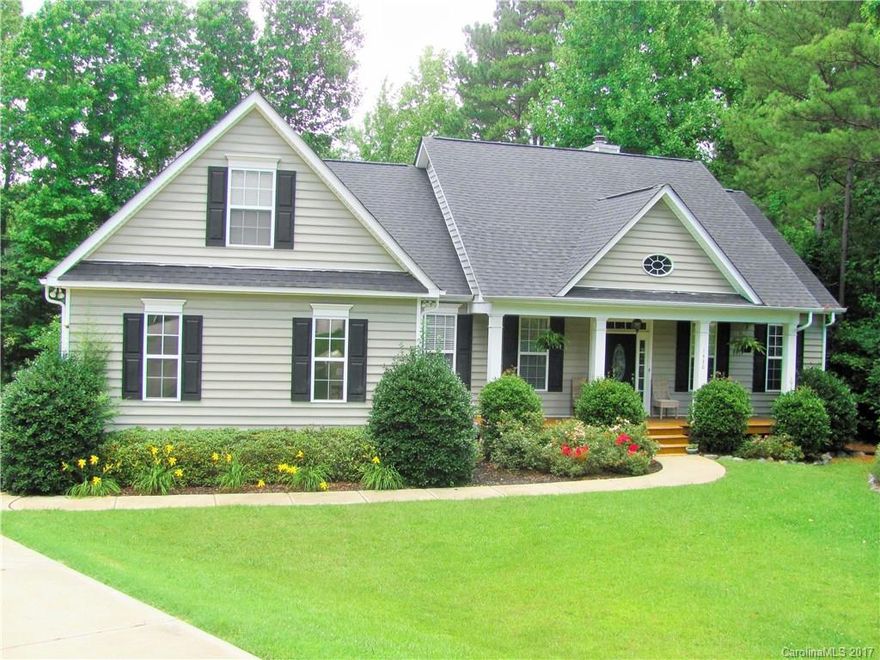 Absolutely gorgeous home located between York and Rock Hill. This 3bdr/2.5ba home sits on a beautiful lot overlooking a nice pond. Home has been well maintained. Large master suite, bonus room, children's play area. Call today to show this special home.