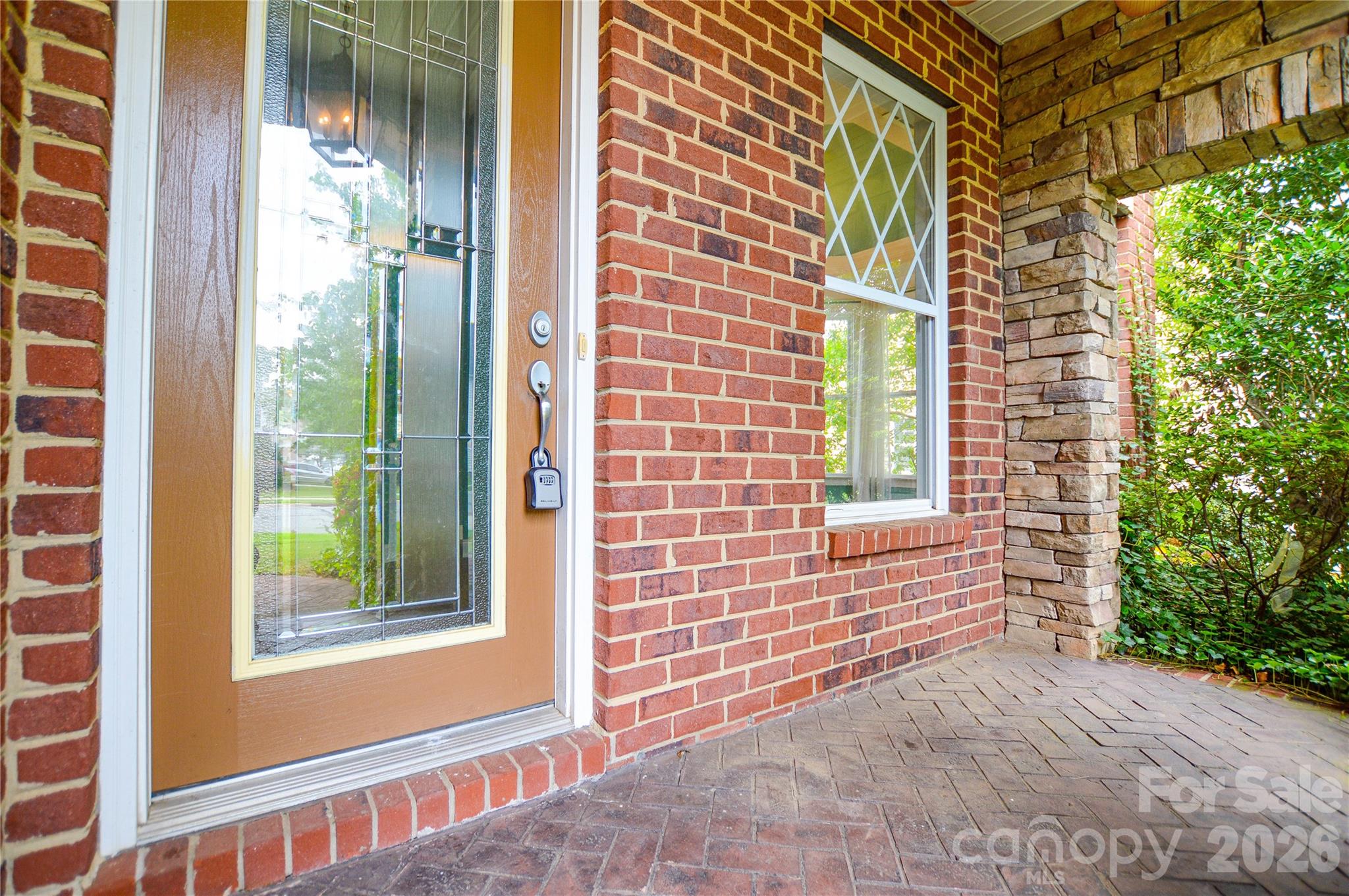 2542 Mountain Laurel Avenue NW