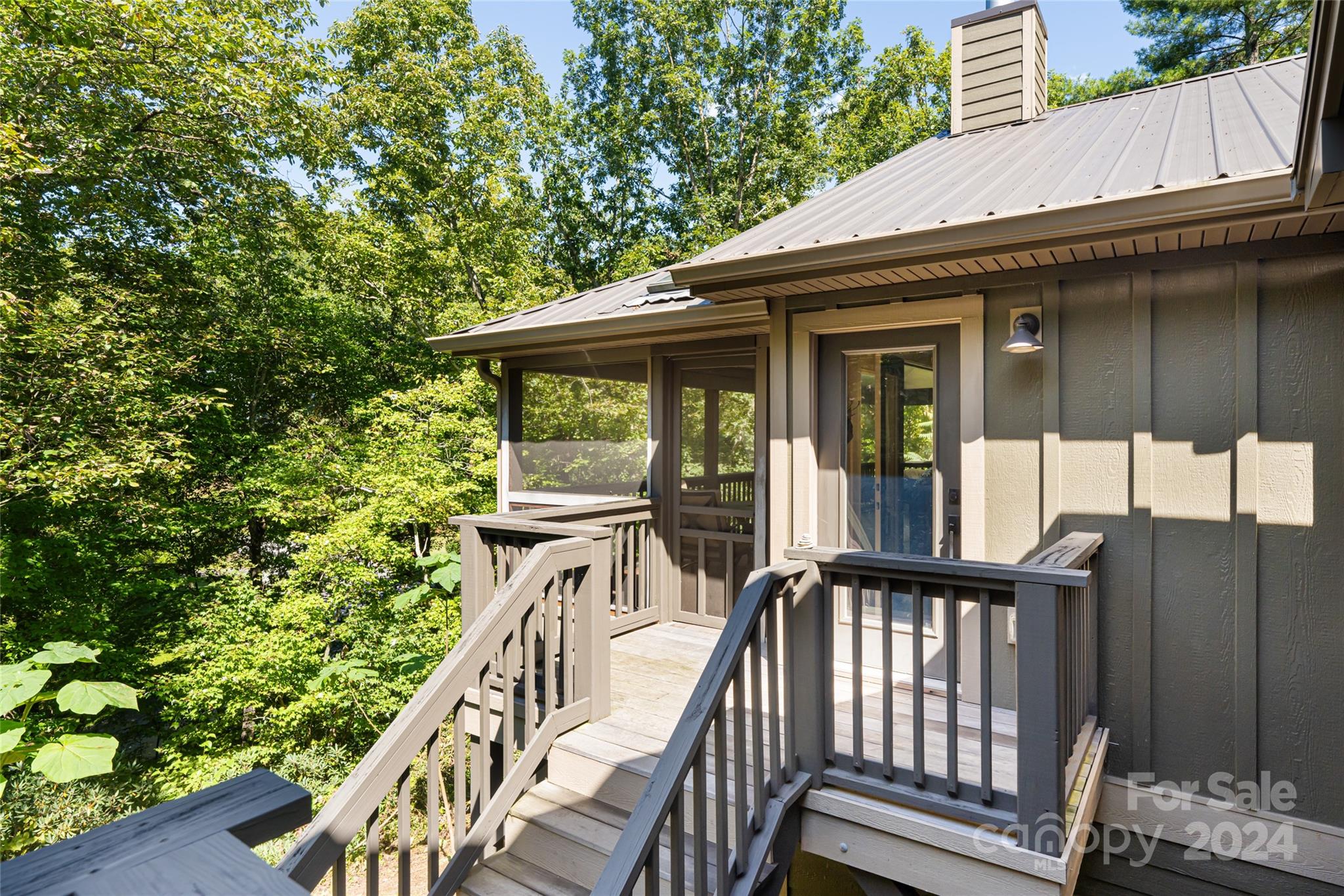 111 Eastmoor Drive