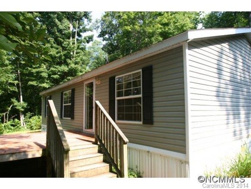 Afordable 3 bed, 2 bath, mountain retreat with over 12 acres of pristine mountain land. Property has abundant wildlife including deer, turkey and bear, also has beautiful mountain views, large workshop, apple orchard and much more. Priced considerably below recent appraisal at $99,500!ADDITIONAL 5 ACRES AVAILABLE--ASK LIST AGENT