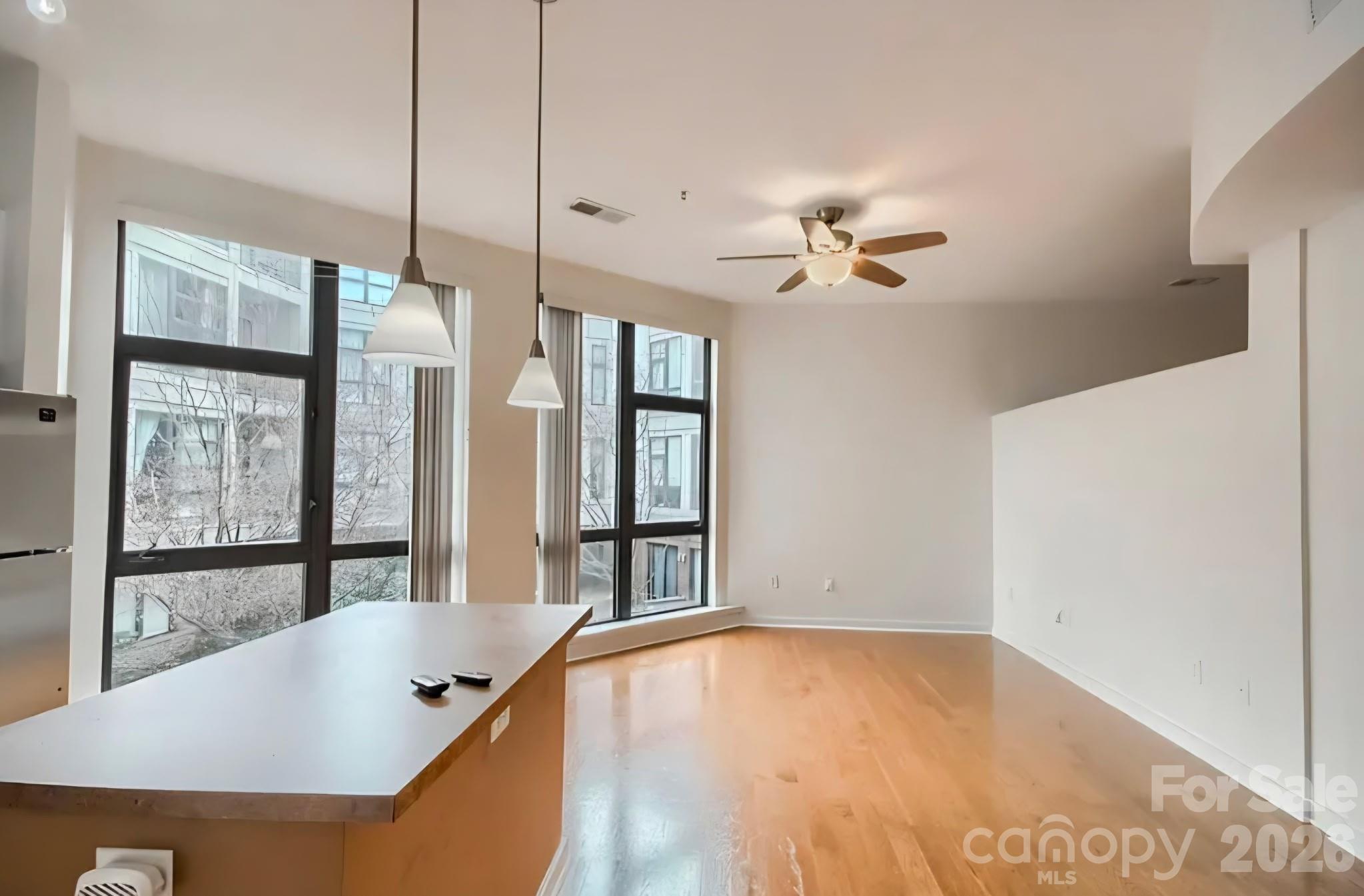 Court 6 - Residential