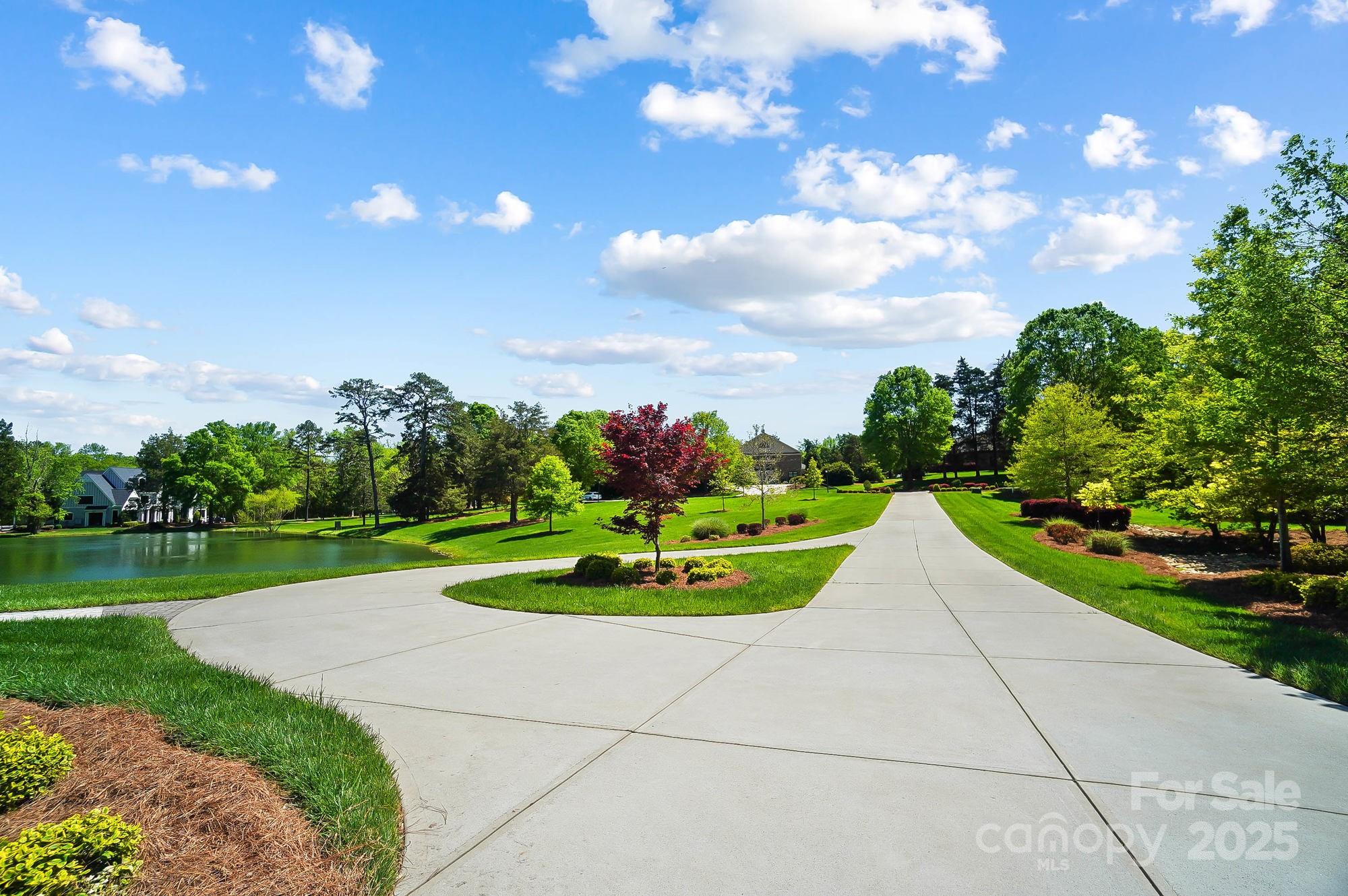 8670 Arbor Oaks Circle