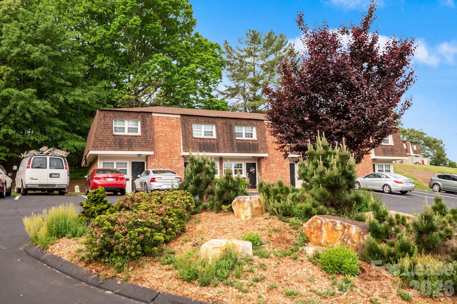 135 Ribet Avenue C-12