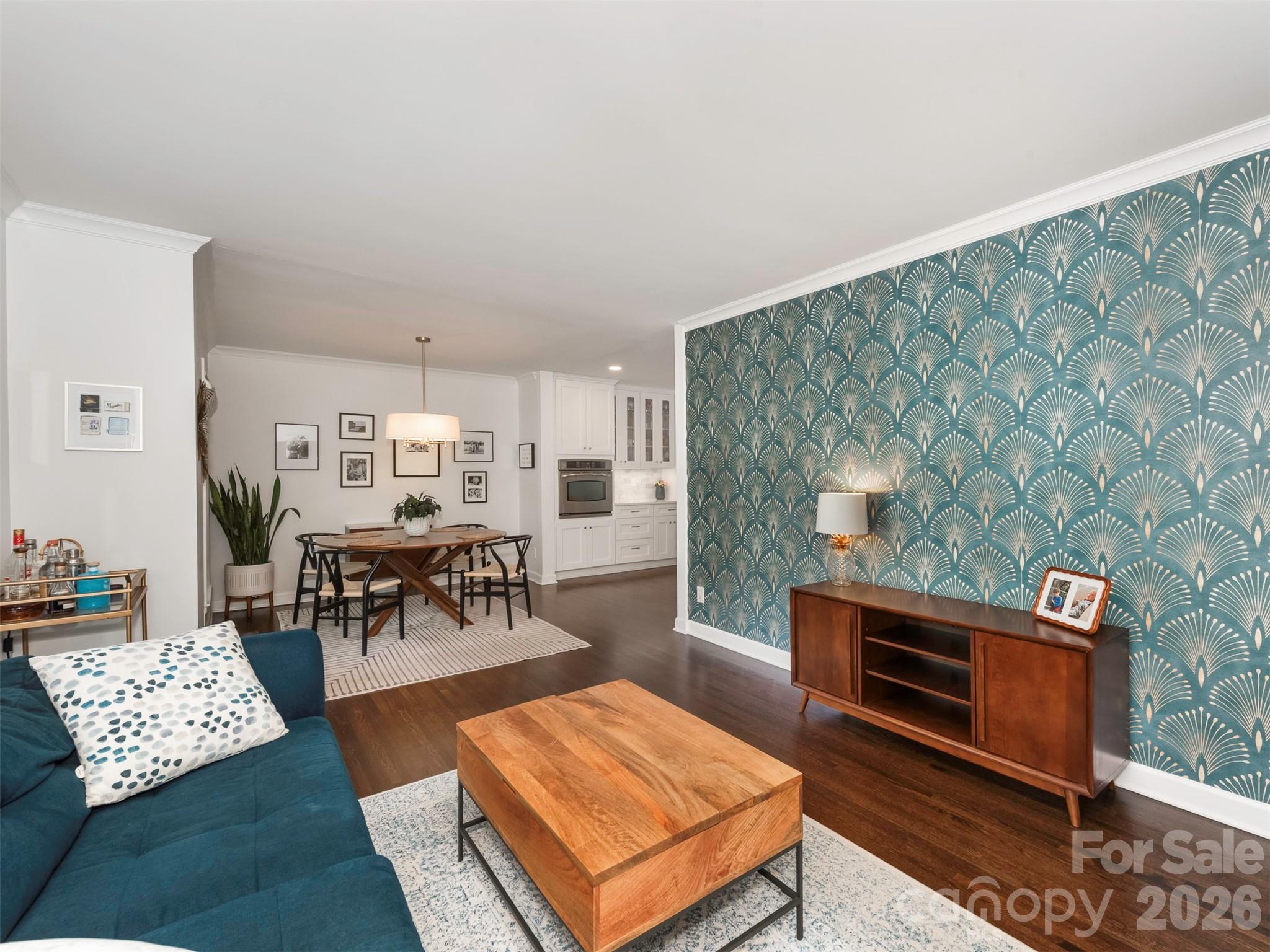 1324 Redcoat Drive