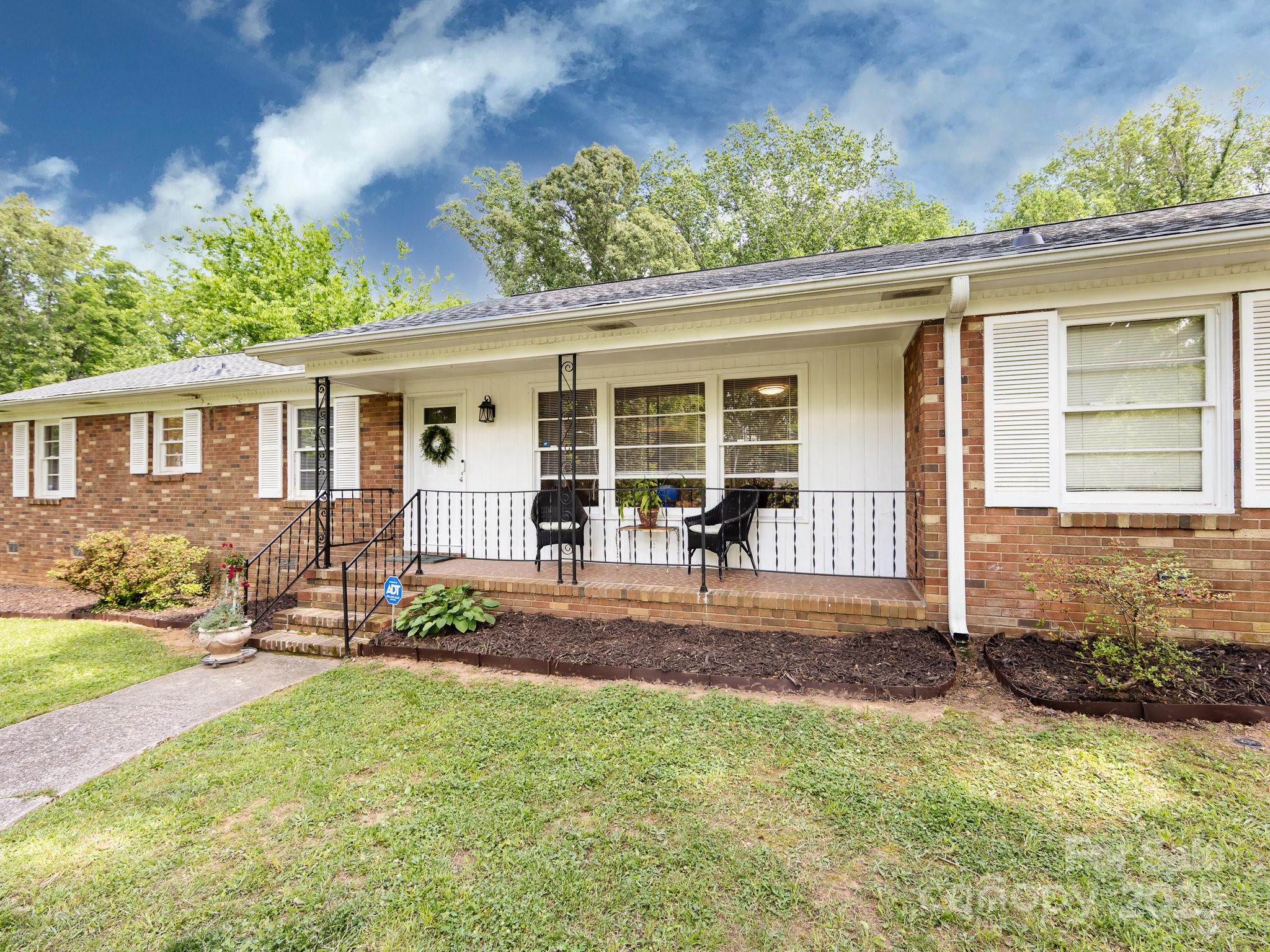 6616 Williams Road