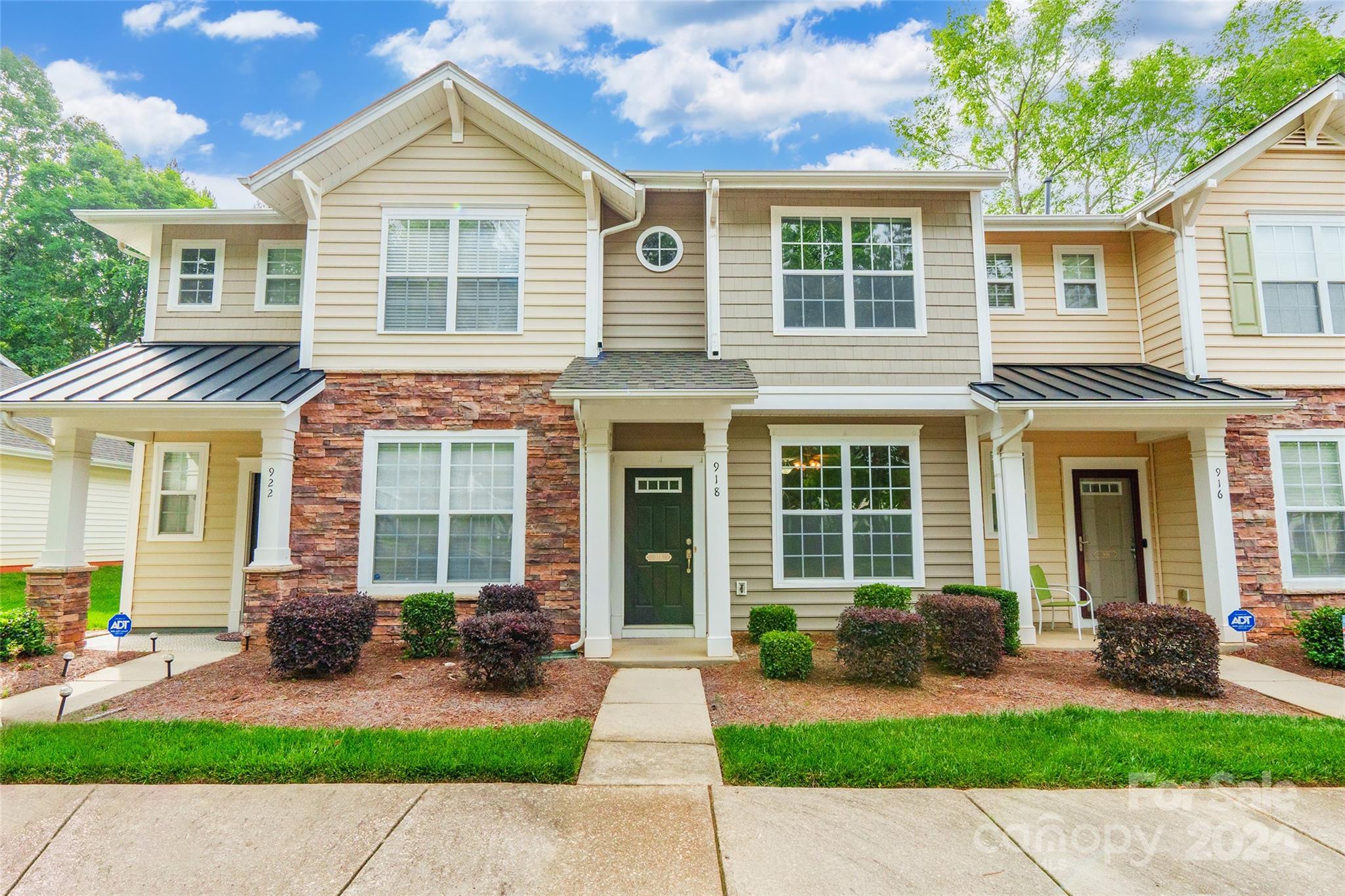 Ridge Pointe - Residential