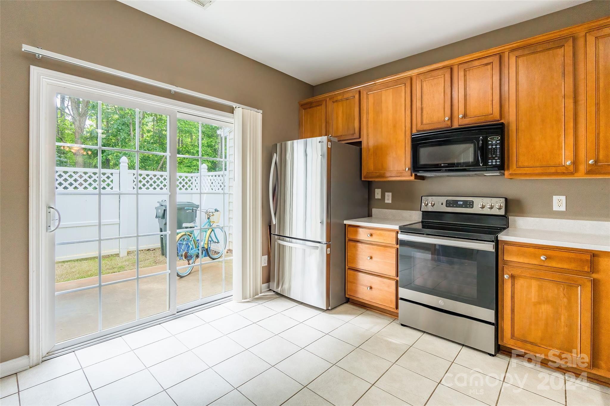 Ridge Pointe - Residential