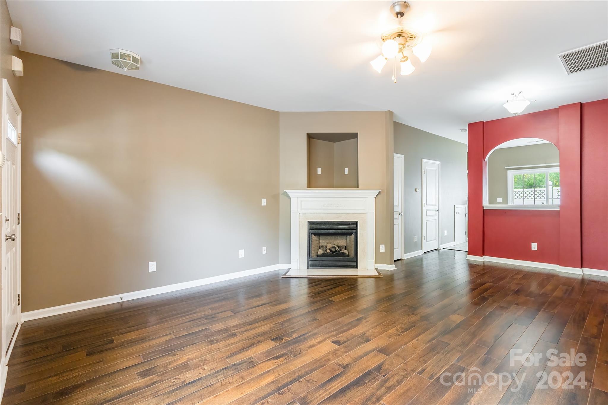 Ridge Pointe - Residential