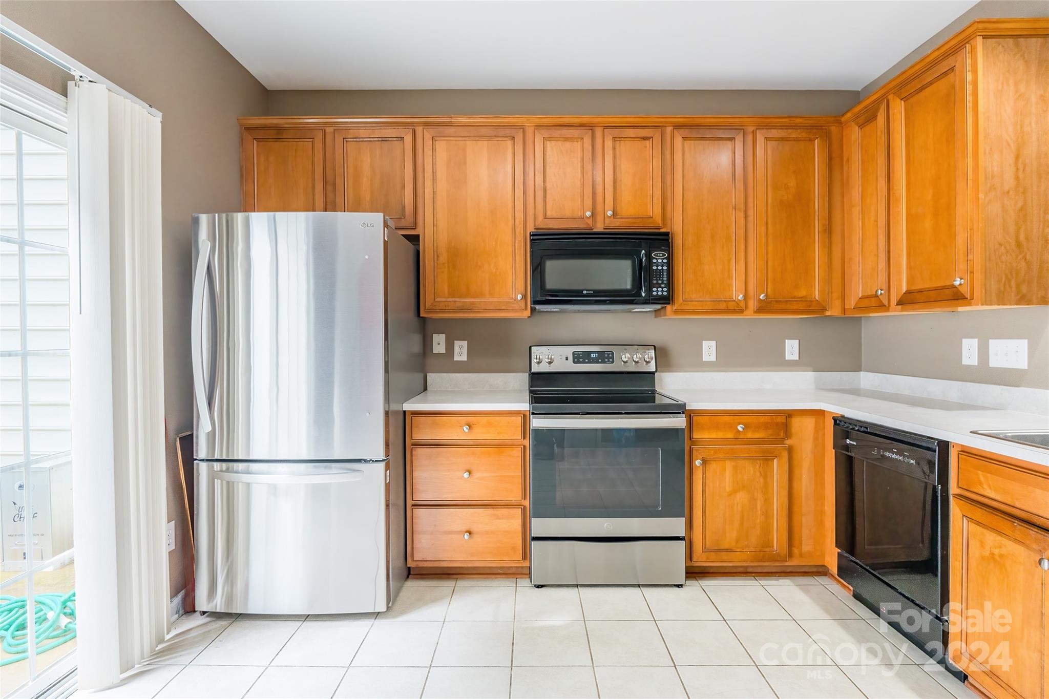 Ridge Pointe - Residential