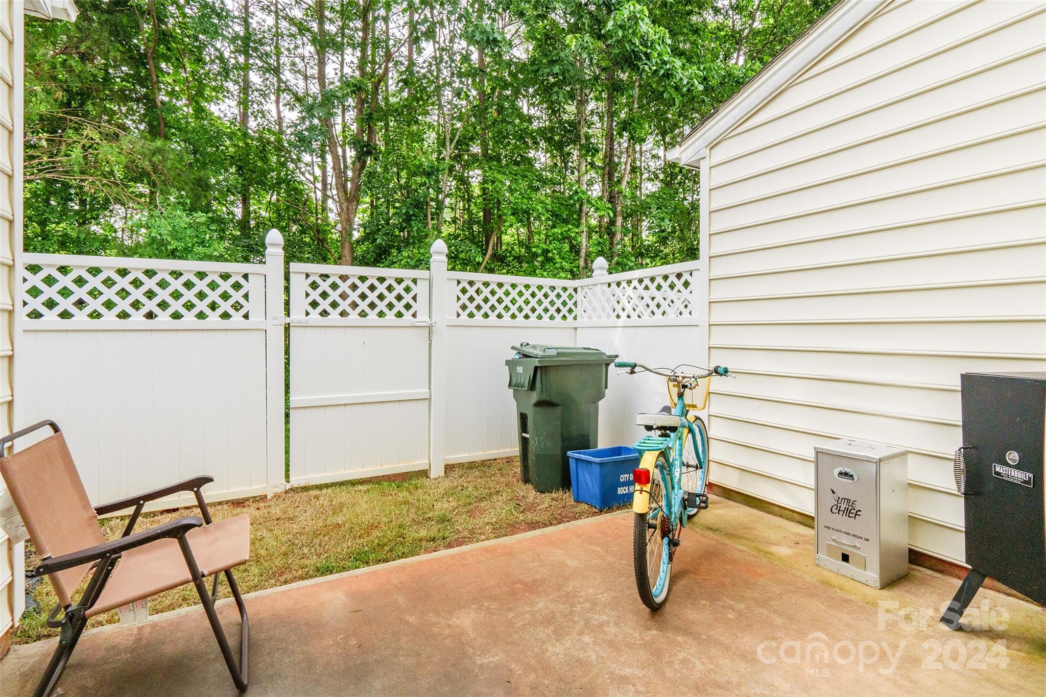 Ridge Pointe - Residential