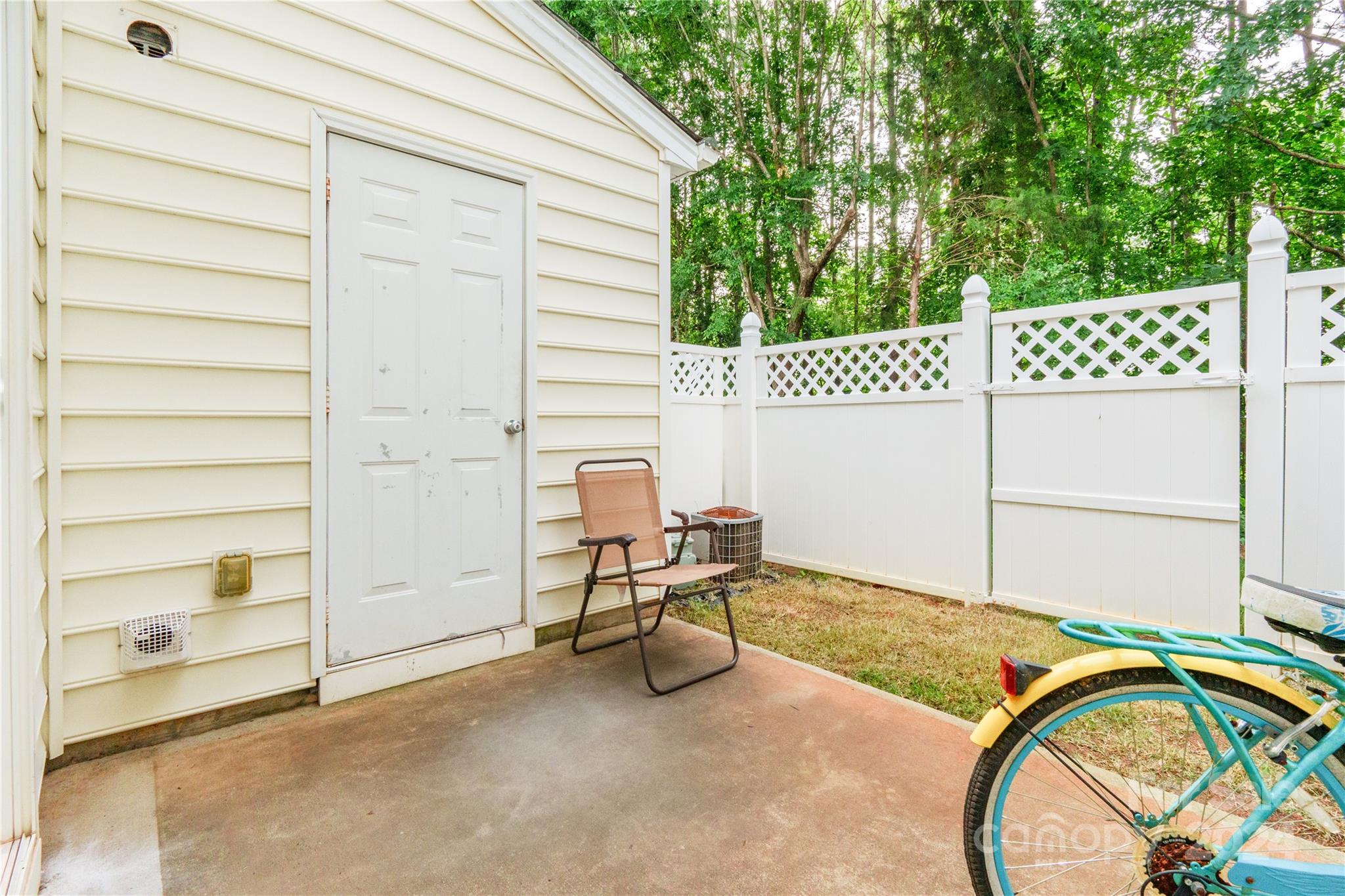 Ridge Pointe - Residential