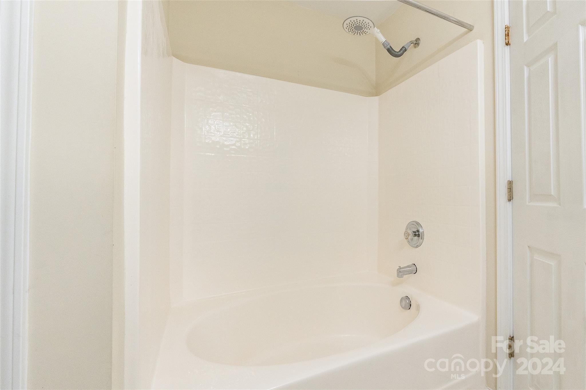 Ridge Pointe - Residential